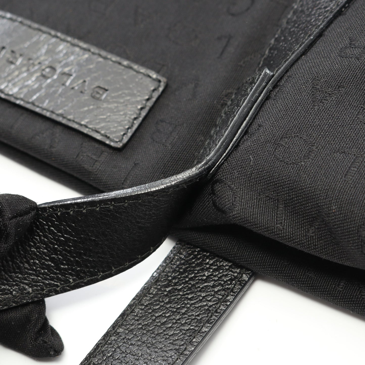 ロゴマニア ハンドバッグ トートバッグ キャンバス レザー ブラック ブルガリ バッグ BVLGARI