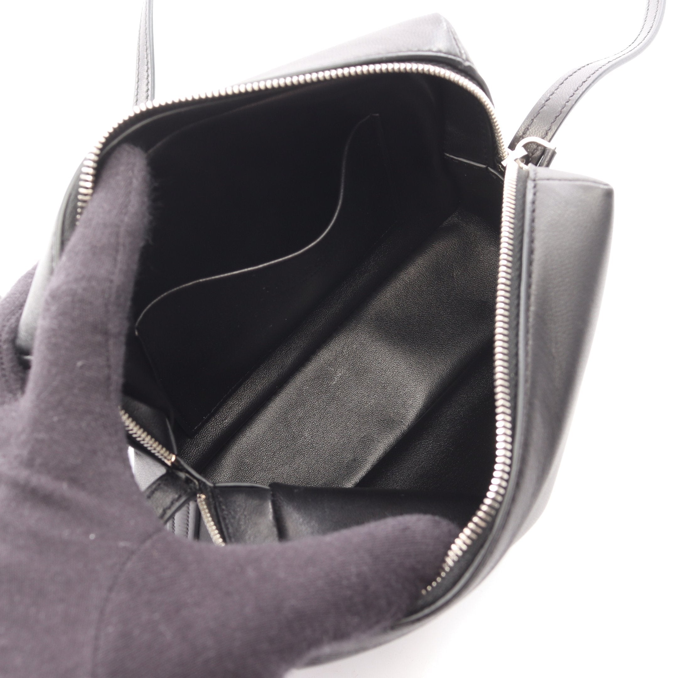 REGENT CROSSBODY ショルダーバッグ レザー ブラック ザロウ – RECLO