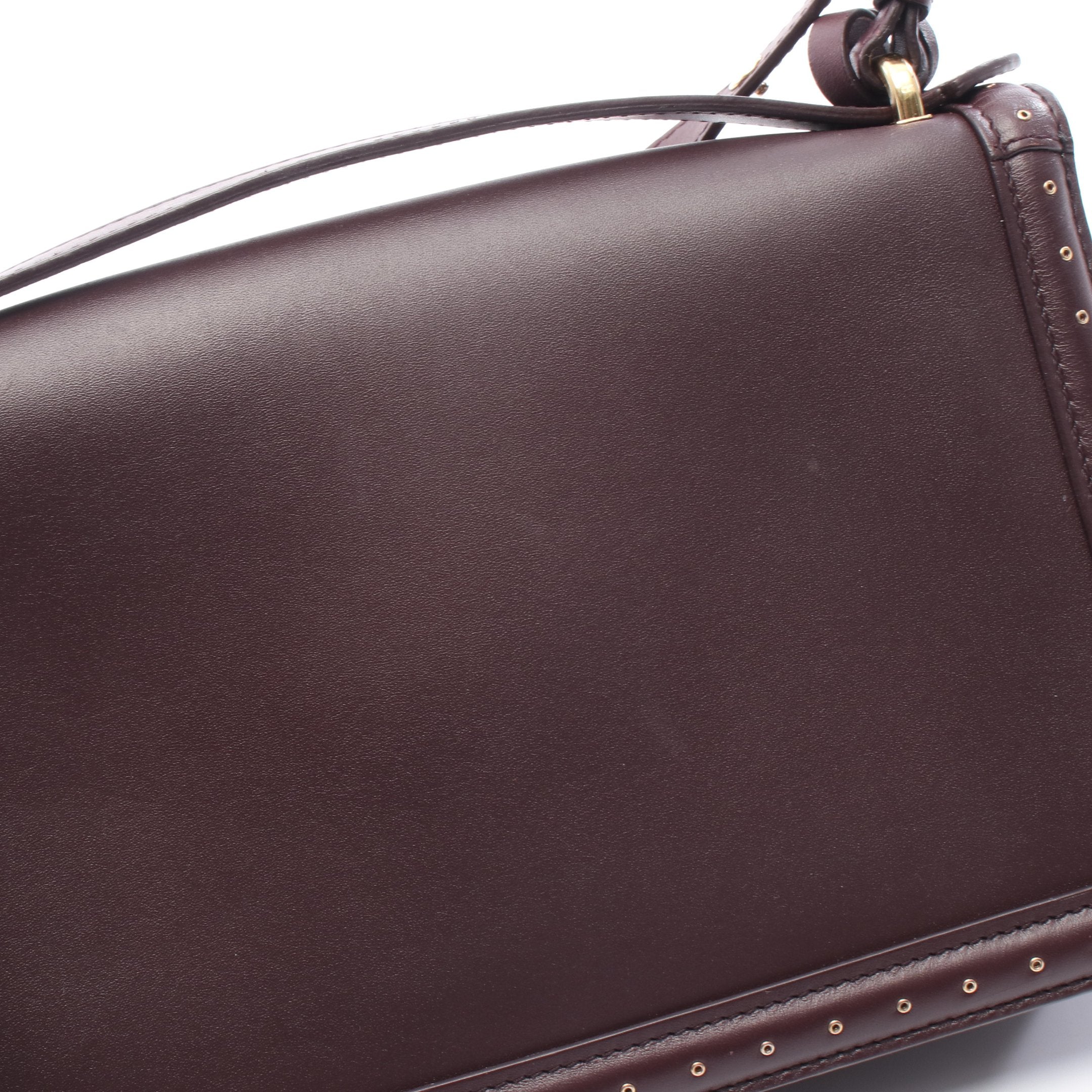 ショルダーバッグ レザー ボルドー サルヴァトーレフェラガモ – RECLO