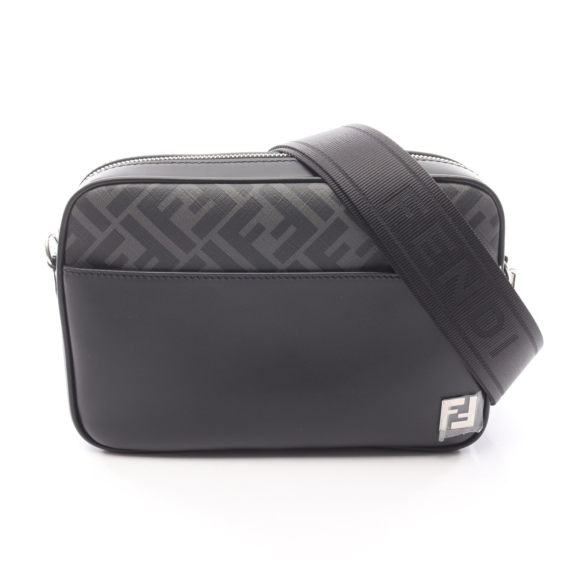 スクエアFF カメラケース ズッカ ショルダーバッグ PVC レザー ブラック グレー フェンディ バッグ FENDI