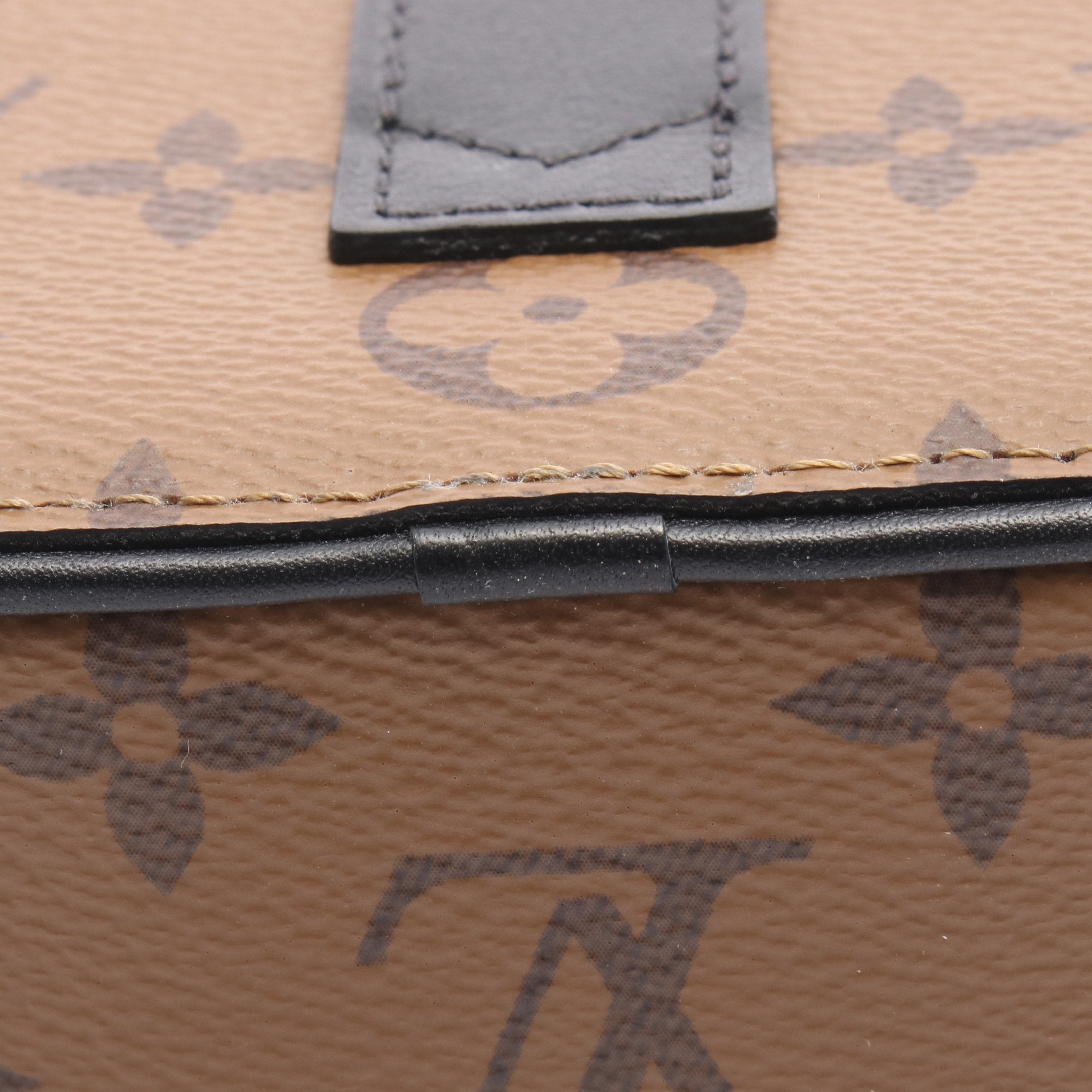 ミニ ボワット シャポー モノグラムリバース ハンドバッグ PVC レザー