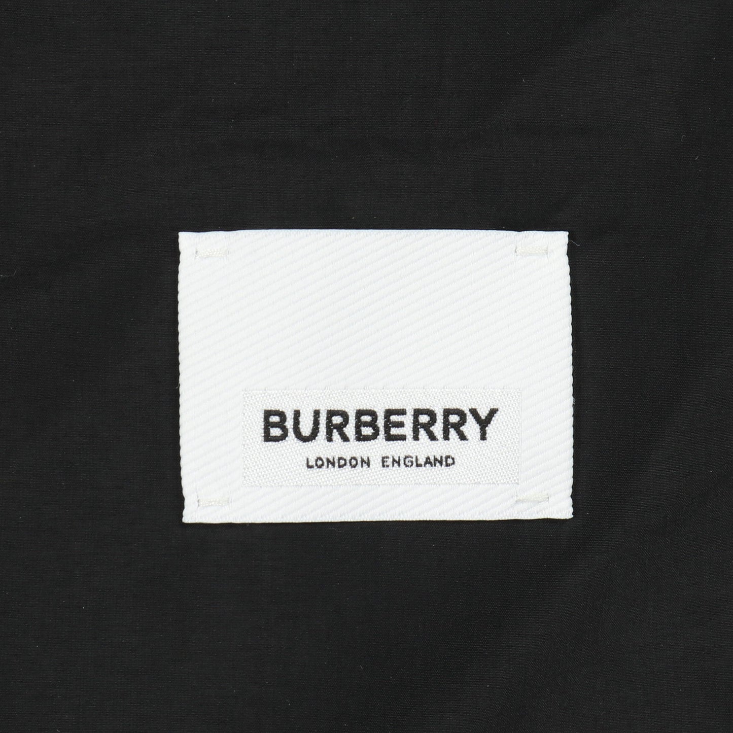 キルティングジャケット ナイロン ブラック フード付き バーバリー アウター BURBERRY