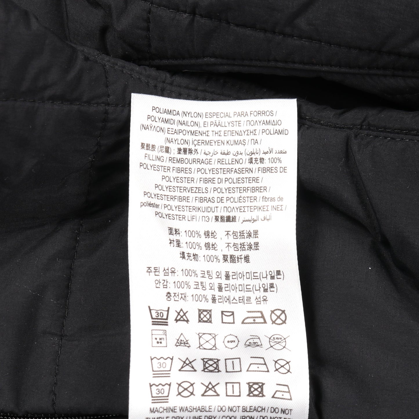 ダウンベスト ナイロン ブラック バーバリー アウター BURBERRY