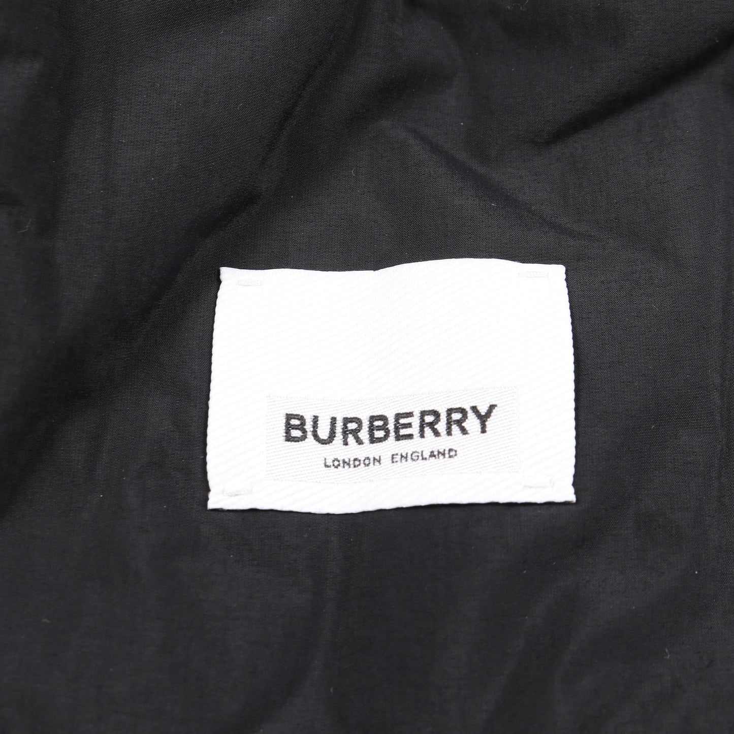ダウンベスト ナイロン ブラック バーバリー アウター BURBERRY