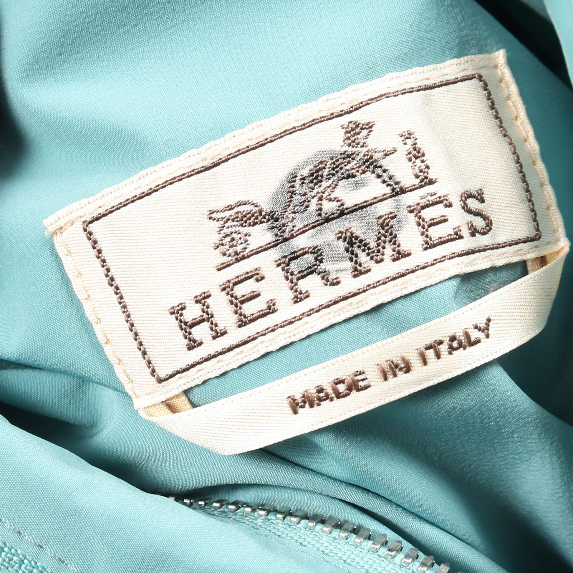Hロゴ ベスト ナイロン グリーン フード付き リバーシブル エルメス アウター HERMES