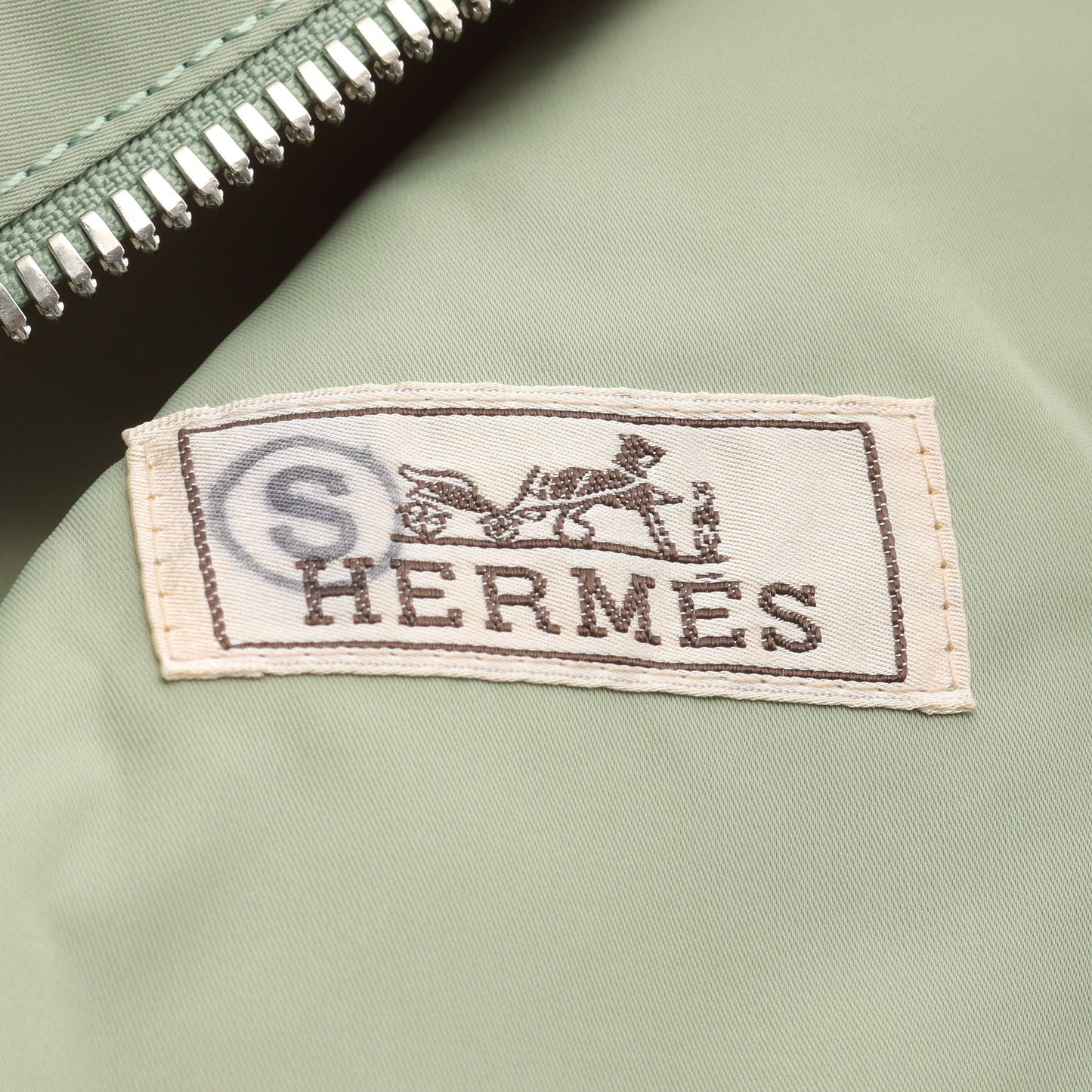 セリエボタン ブルゾン ジャケット ナイロン ライトグリーン エルメス アウター HERMES