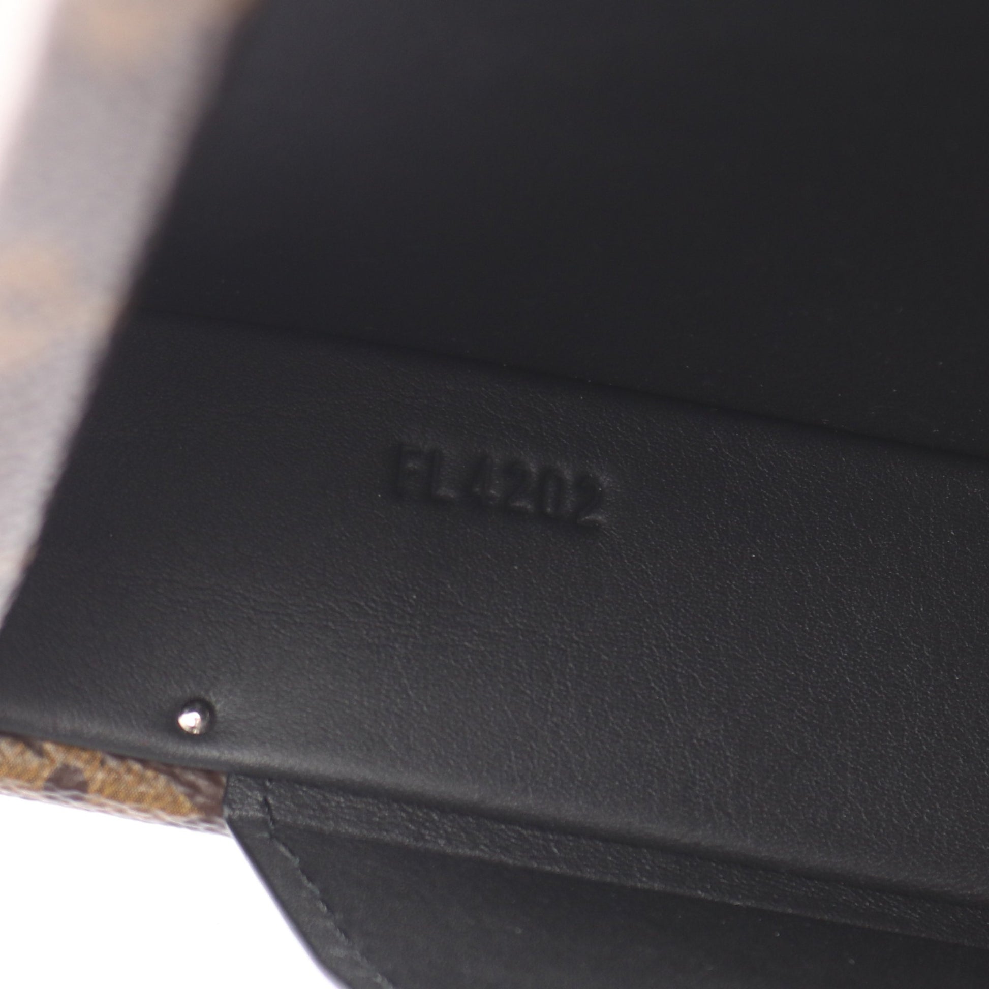 クラッチ ボックス モノグラムマカサー ショルダーバッグ PVC レザー ブラウン ブラック 2WAY ルイヴィトン バッグ LOUIS VUITTON