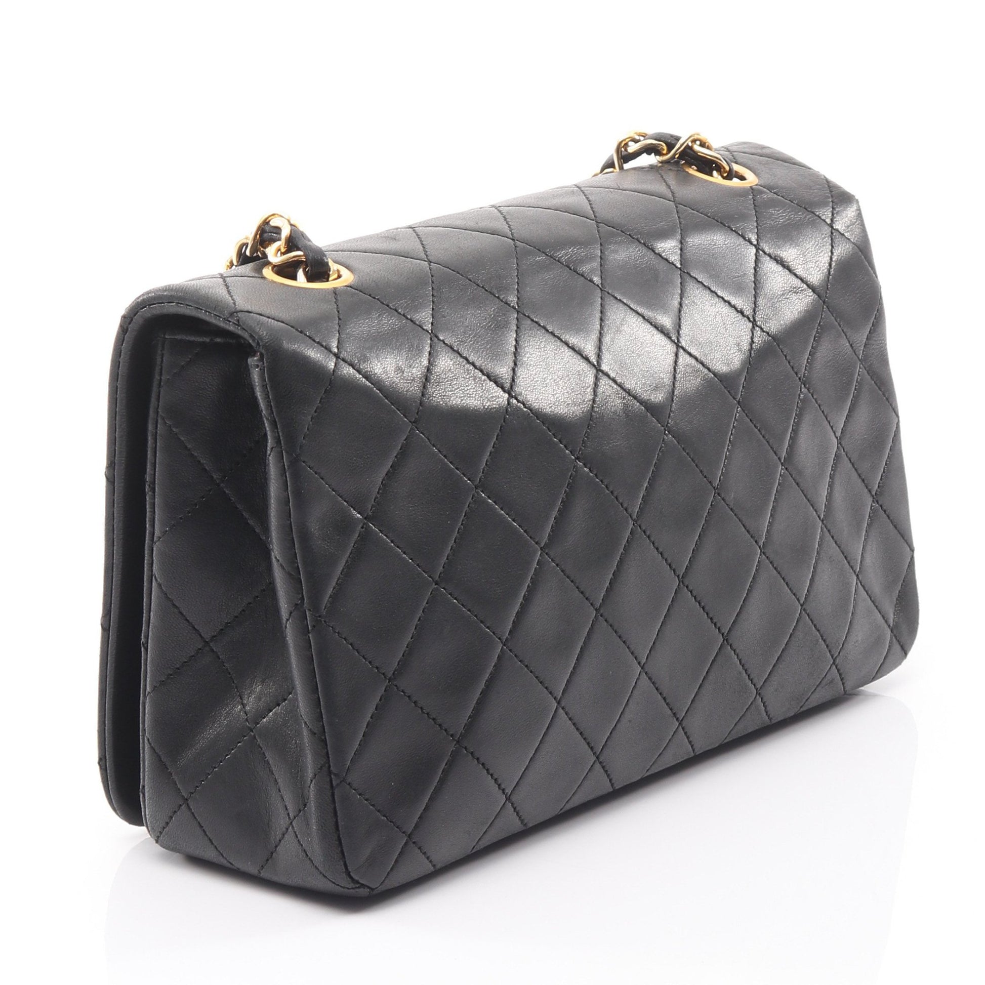 フルフラップ マトラッセ チェーンショルダーバッグ ラムスキン ブラック ゴールド金具 シャネル バッグ CHANEL