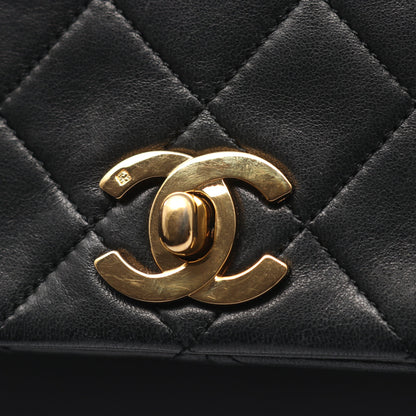 フルフラップ マトラッセ チェーンショルダーバッグ ラムスキン ブラック ゴールド金具 シャネル バッグ CHANEL