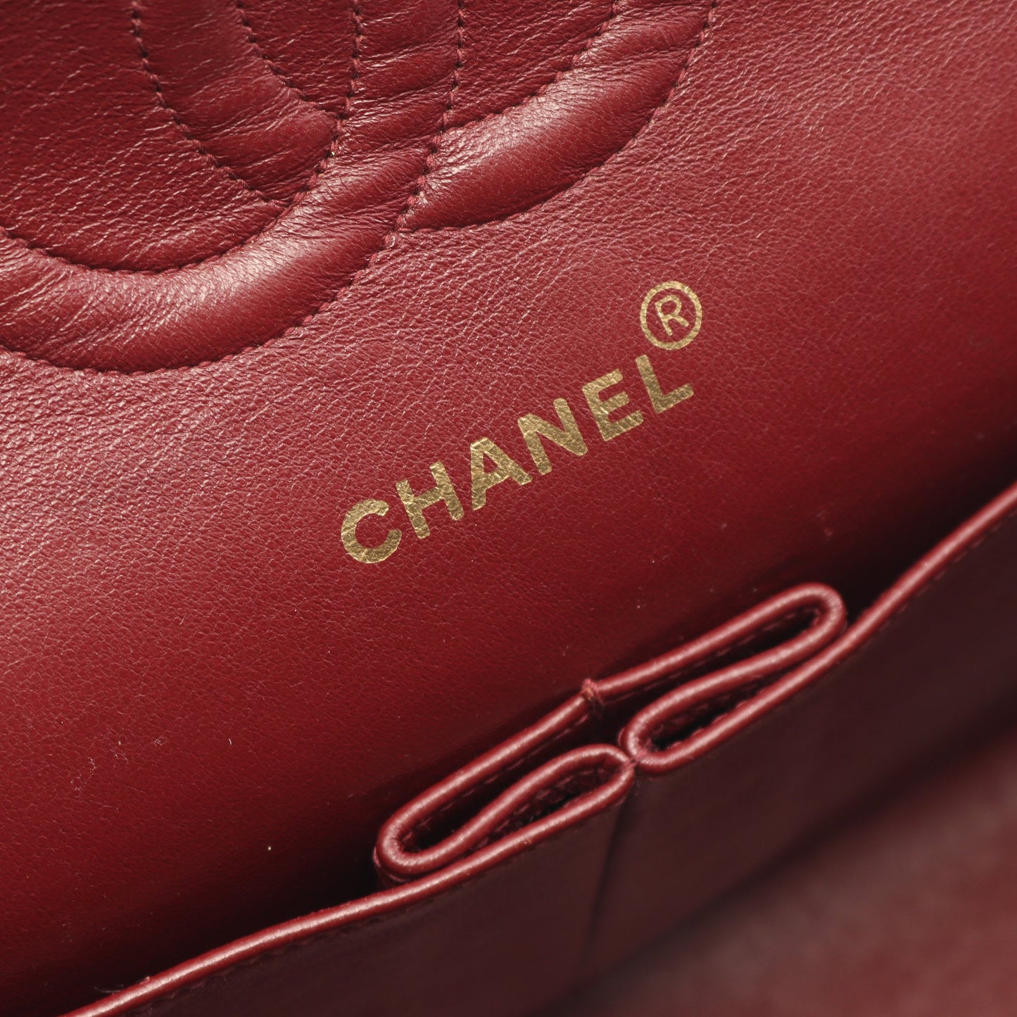マトラッセ Wフラップ Wチェーンショルダーバッグ ラムスキン ブラック ゴールド金具 シャネル バッグ CHANEL