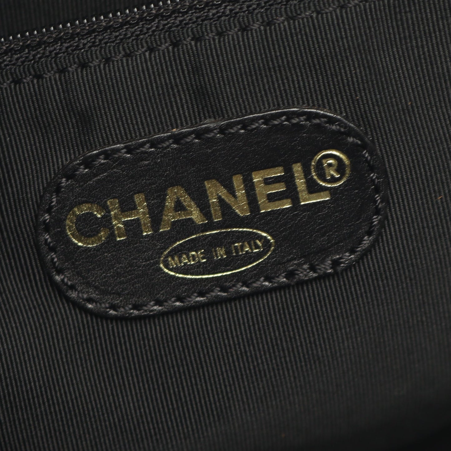 デカココマーク チェーンショルダーバッグ キャビアスキン ブラック ゴールド金具 シャネル バッグ CHANEL