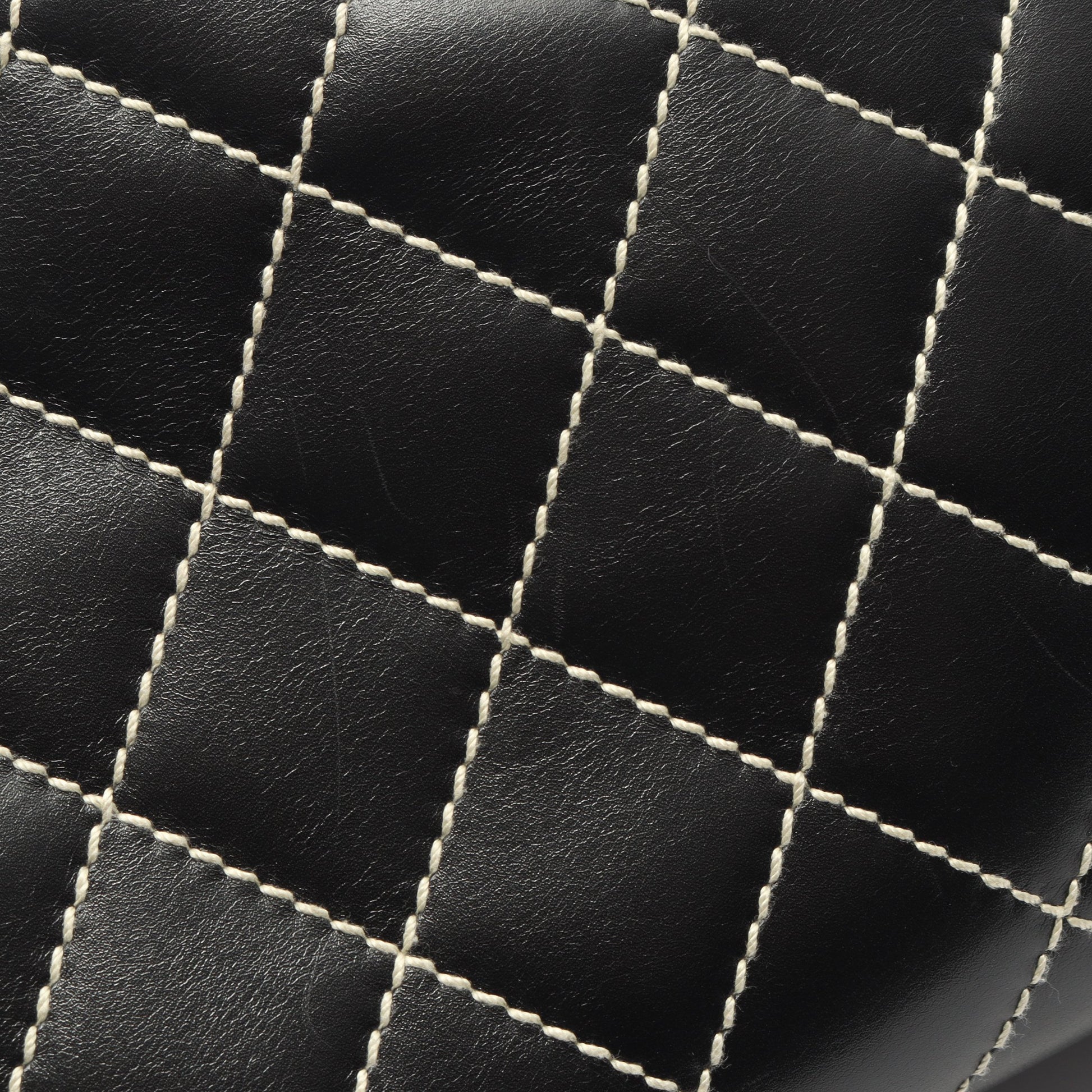 ワイルドステッチ ハンドバッグ レザー ブラック ゴールド金具 シャネル バッグ CHANEL