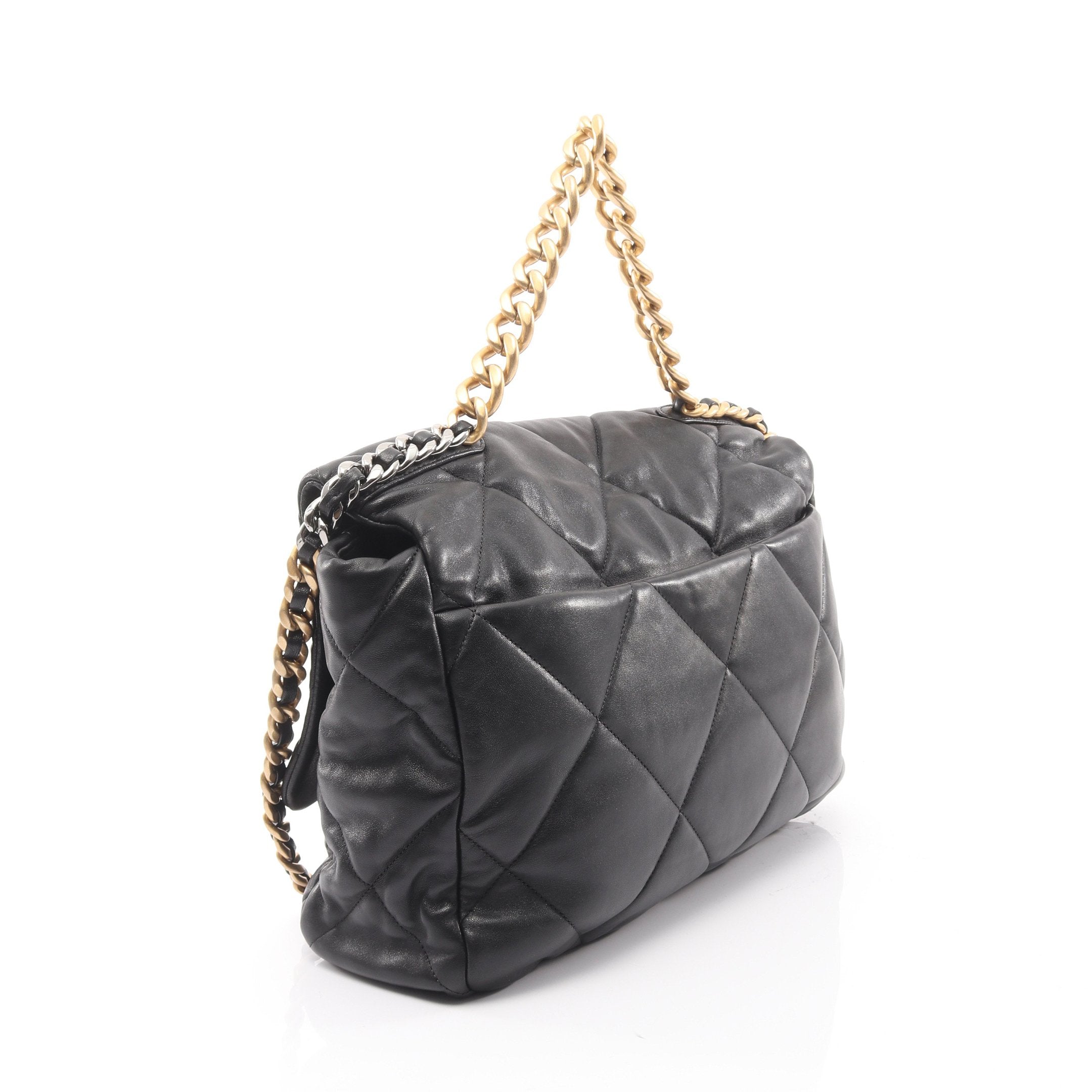 CHANEL シャネル ショルダーバッグ 19 ディズヌフ マキシ 19 ディズヌフ マキシ チェーンショルダーバッグ ラムスキン ブラック