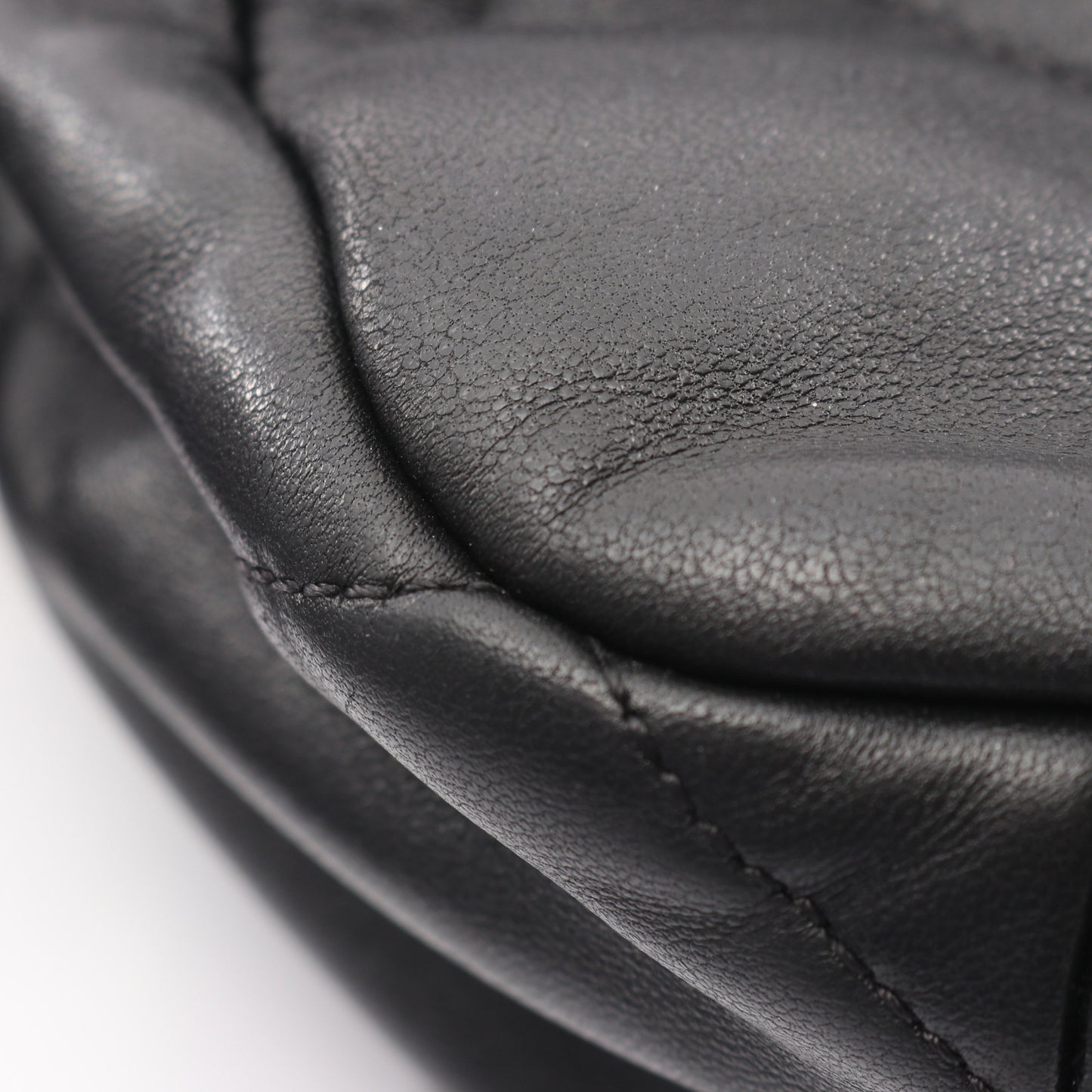 19 ディズヌフ マキシ チェーンショルダーバッグ ラムスキン ブラック コンビ金具 2WAY シャネル バッグ CHANEL