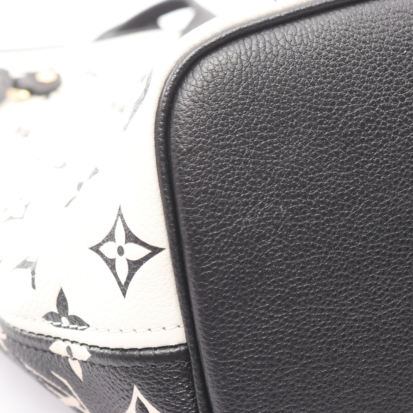 ネヴァーフル MM モノグラムアンプラント ショルダーバッグ トートバッグ レザー ブラック ホワイト ルイヴィトン バッグ LOUIS VUITTON