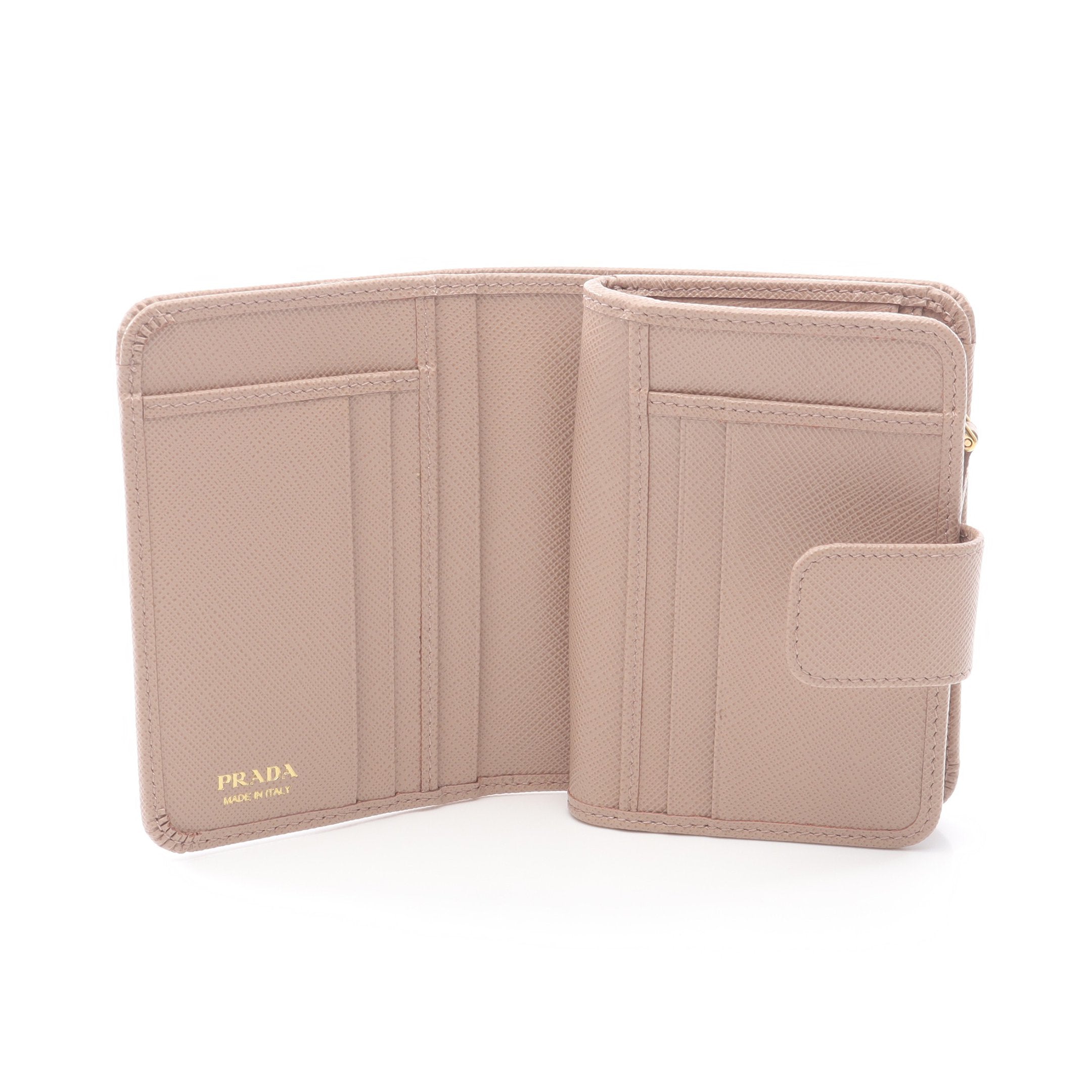 プラダ　二つ折り財布　トライアングル　サフィアーノレザー　ピンクベージュ SAFFIANO TRIANG 二つ折り財布 サフィアーノレザー ピンクベージュ