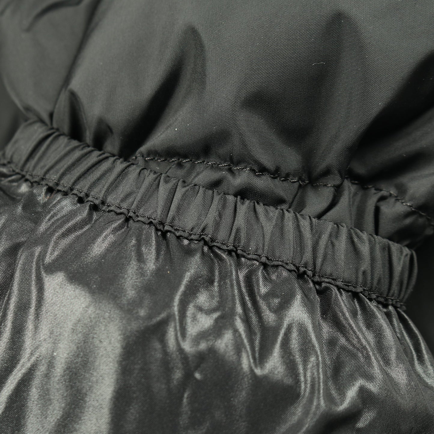 CLUNY ダウンジャケット ナイロン ブラック モンクレール アウター MONCLER