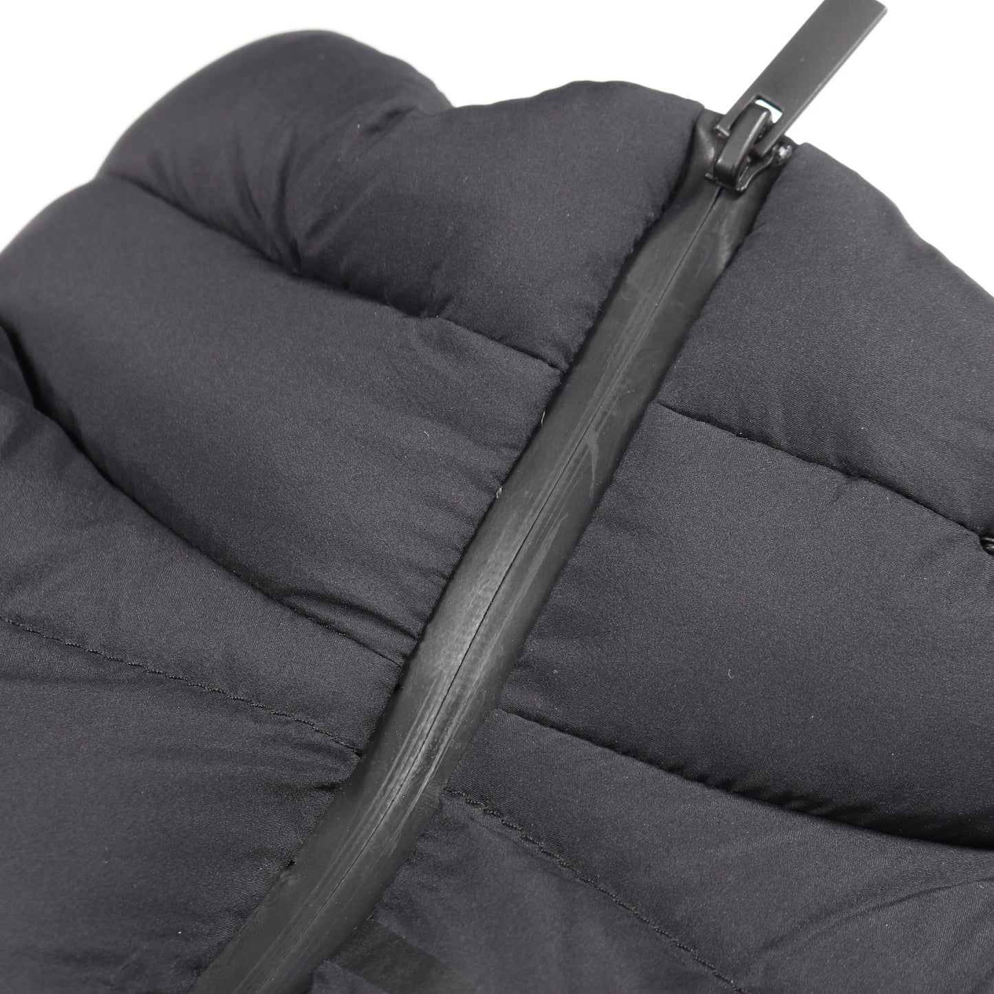 CENIS GILET チェニス ジレ ダウンベスト ナイロン ブラック モンクレール アウター MONCLER