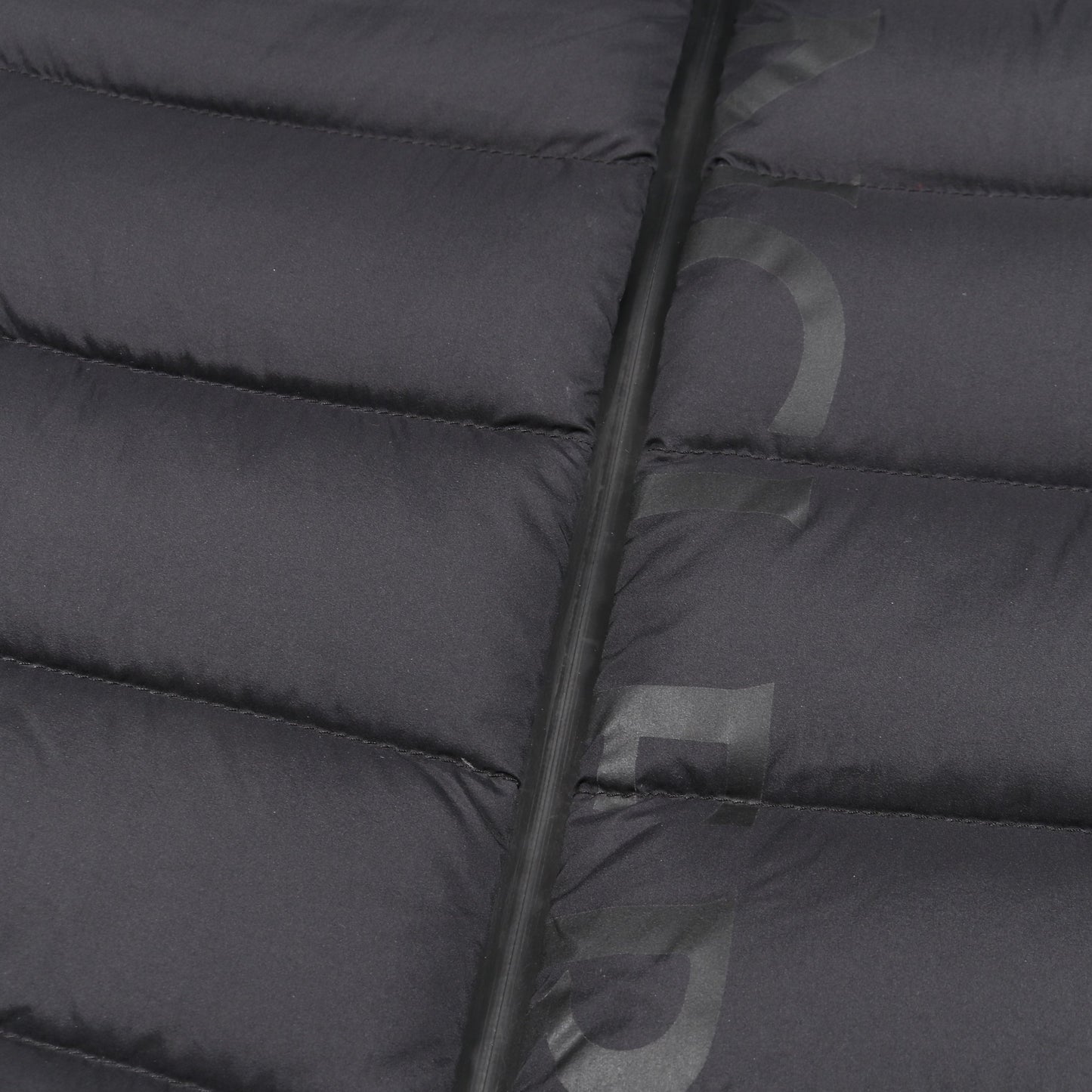 CENIS GILET チェニス ジレ ダウンベスト ナイロン ブラック モンクレール アウター MONCLER