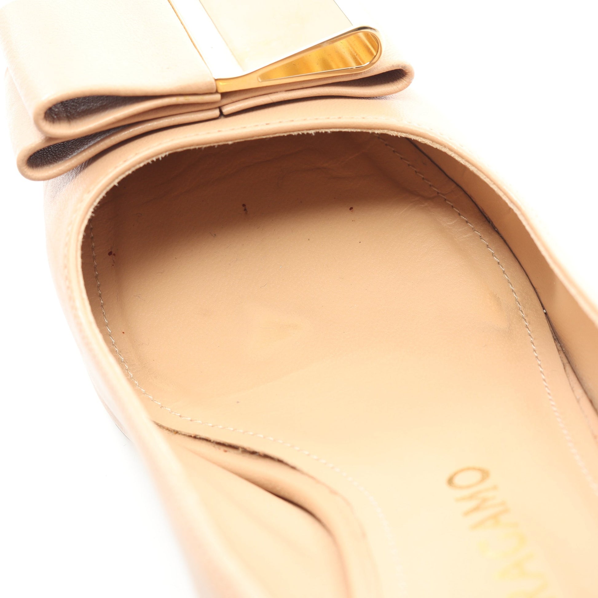 LENA リボンディテール パンプス レザー ピンクベージュ サルヴァトーレフェラガモ シューズ Salvatore Ferragamo
