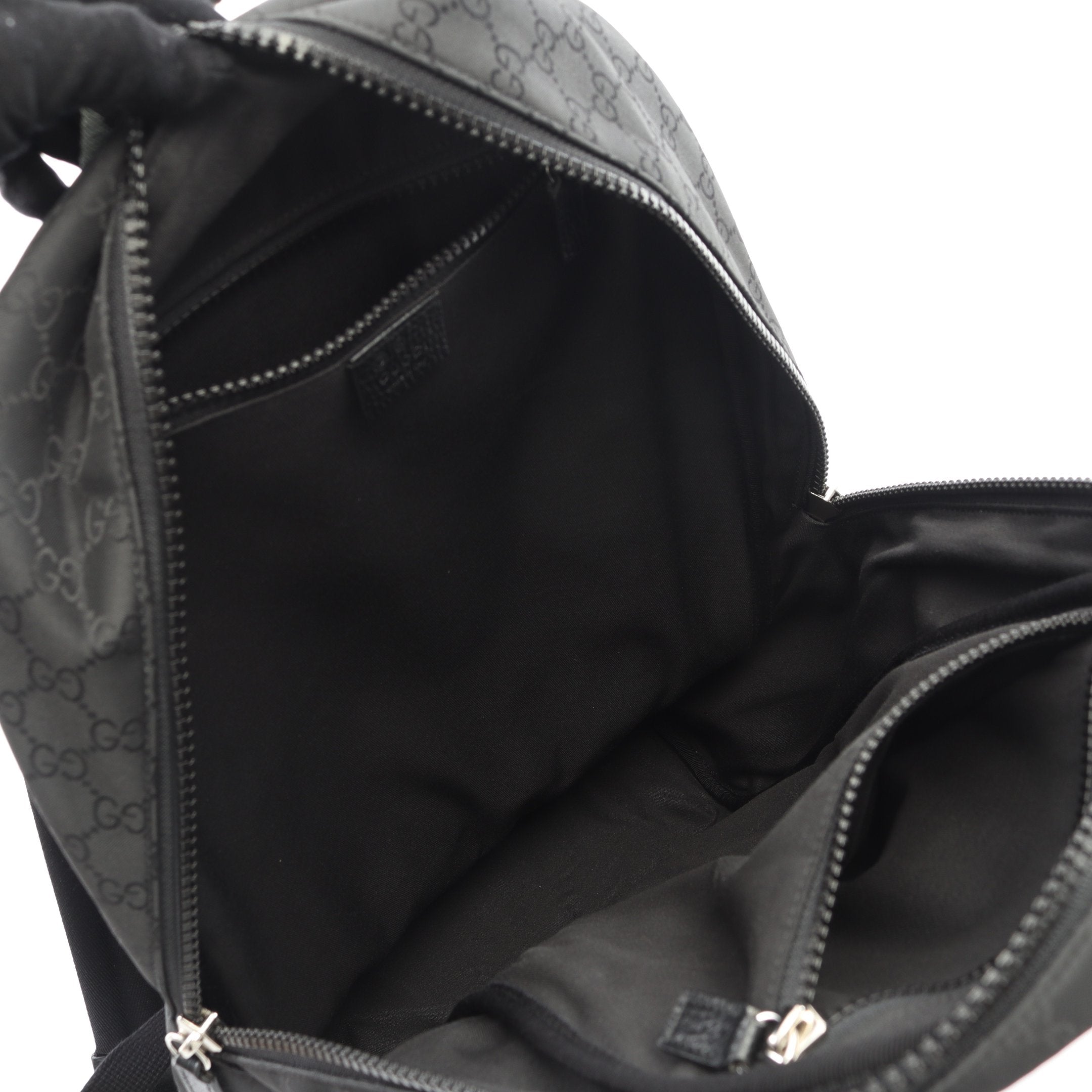 [鑑定済] GUCCI リュック GG柄 ブラック ナイロン レザー バッグ GG柄 バックパック リュックサック ナイロン レザー ブラック グッチ