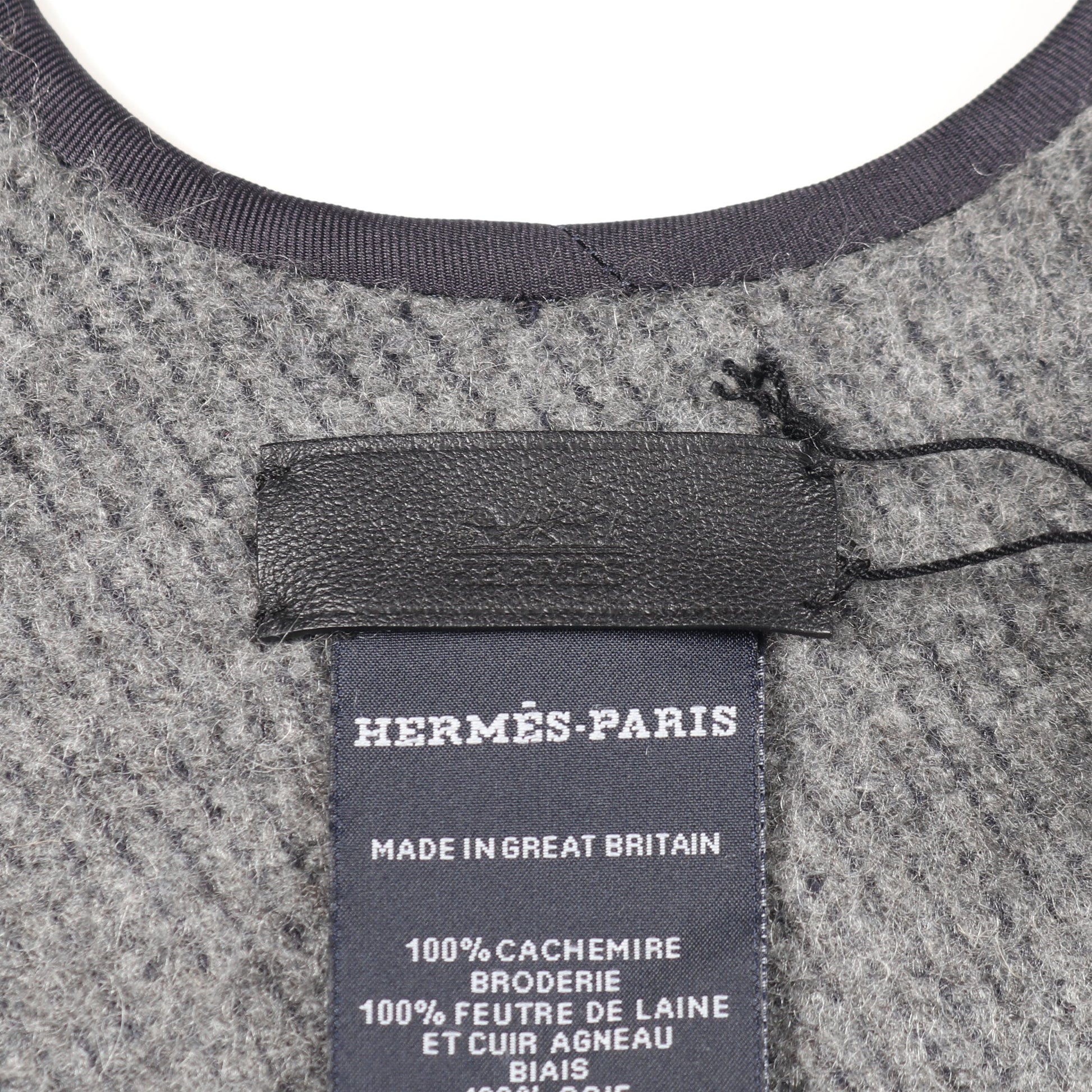 TAPIS DE SELLE ポンチョ カシミヤ ネイビー グレー エルメス アウター HERMES