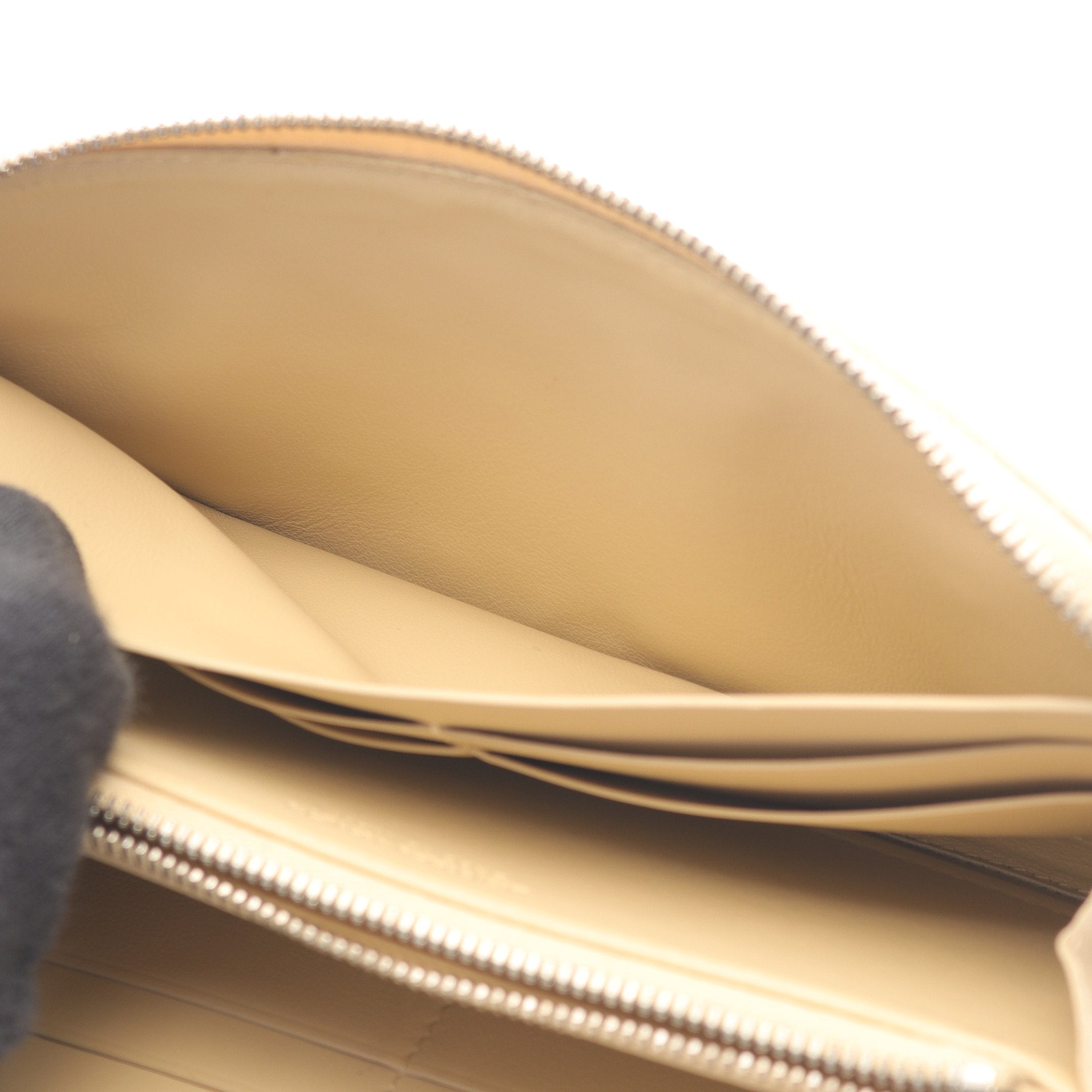 イントレチャート ラウンドファスナー長財布 レザー ベージュ ボッテガ