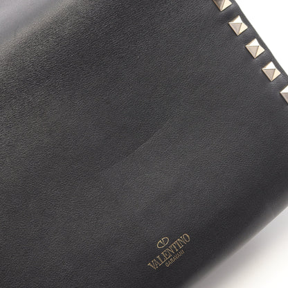 ロックスタッズ チェーンウォレット レザー ブラック ヴァレンティノガラヴァーニ バッグ VALENTINO GARAVANI