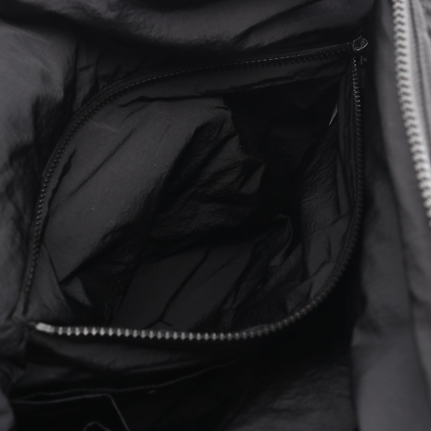 クラッチバッグ ナイロン ブラック ボッテガヴェネタ バッグ BOTTEGA VENETA