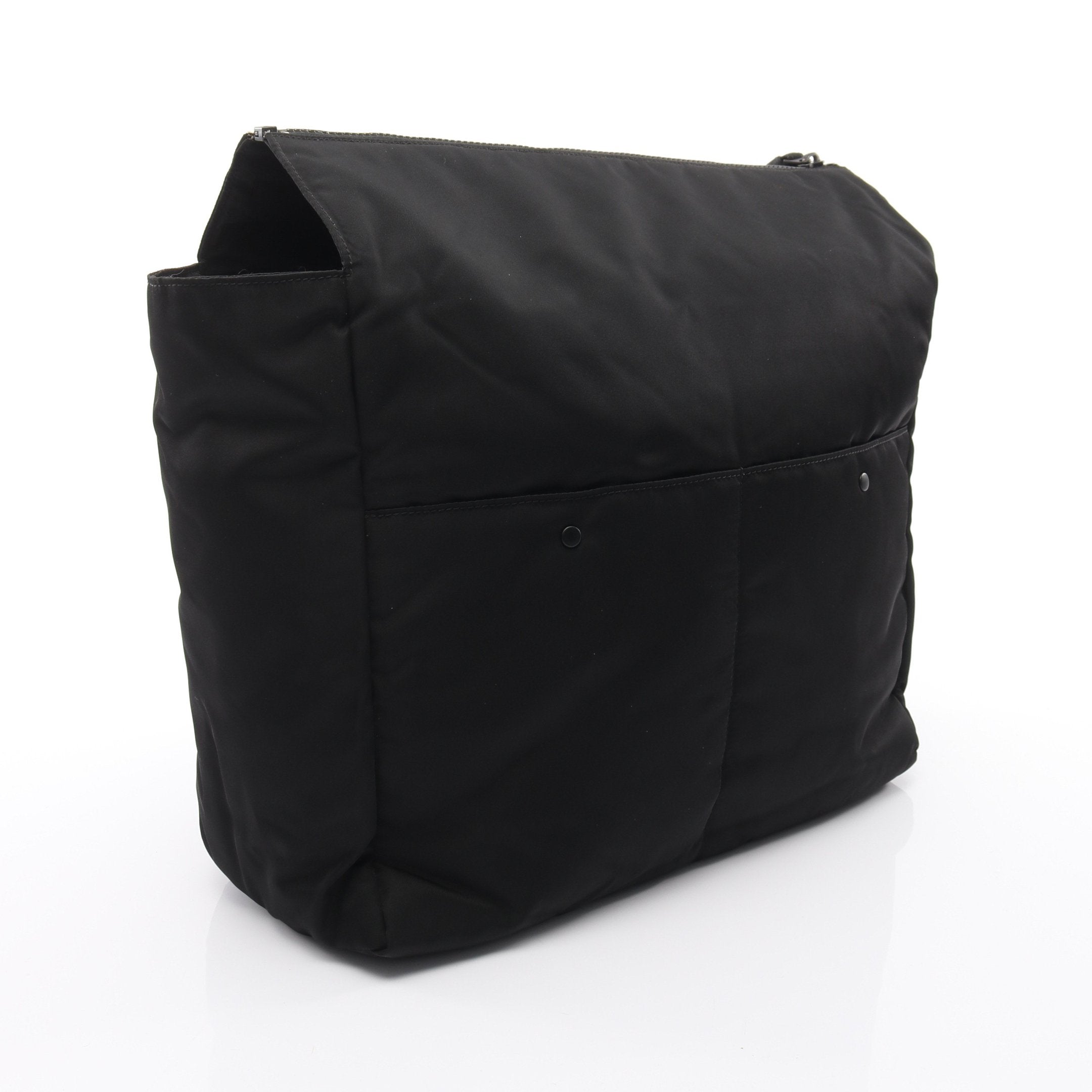 ボッテガヴェネタ　ナイロンクラッチ クラッチバッグ ナイロン ブラック ボッテガヴェネタ – RECLO