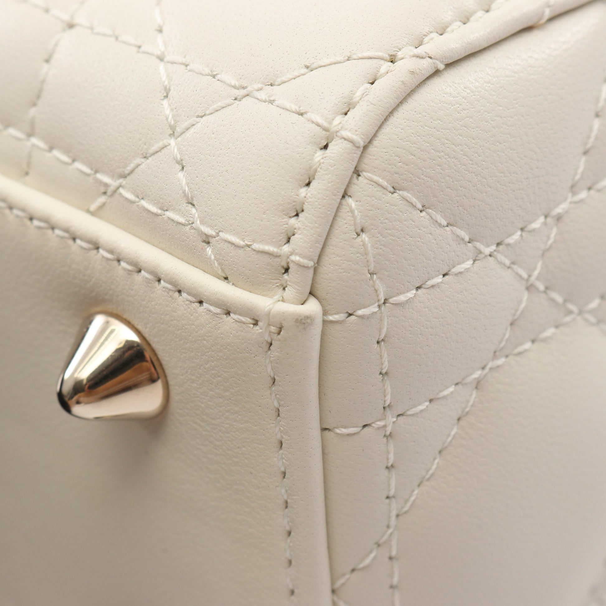 MY LADY DIOR マイレディディオール スモール カナージュ ハンドバッグ レザー アイボリー 2WAY クリスチャンディオール バッグ Christian Dior