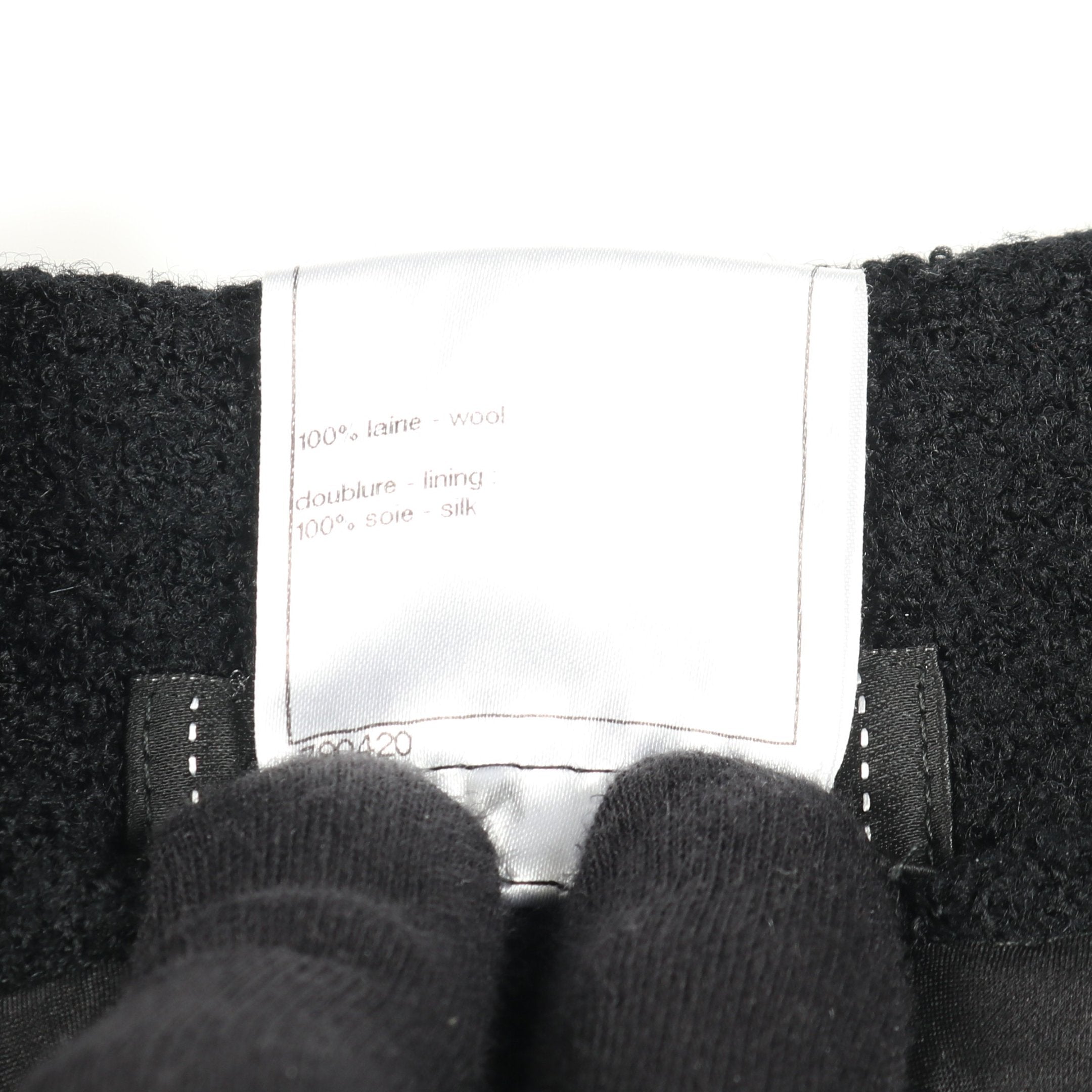 シャネル新品タグ付・ココマークボタン・シープスキンスカート 中古・古着通販】CHANEL (シャネル) ココマークボタンツイードスカート