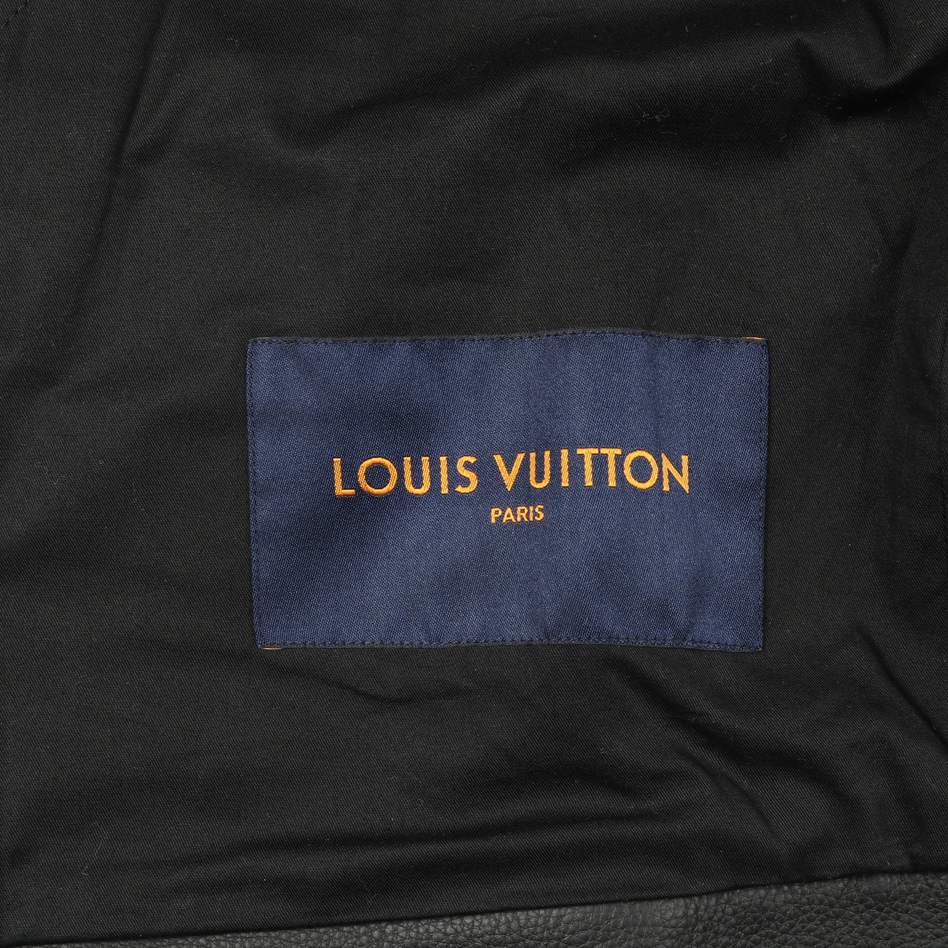 モノグラムエンボス ユーティリティ レザージャケット レザー ブラック ルイヴィトン アウター LOUIS VUITTON