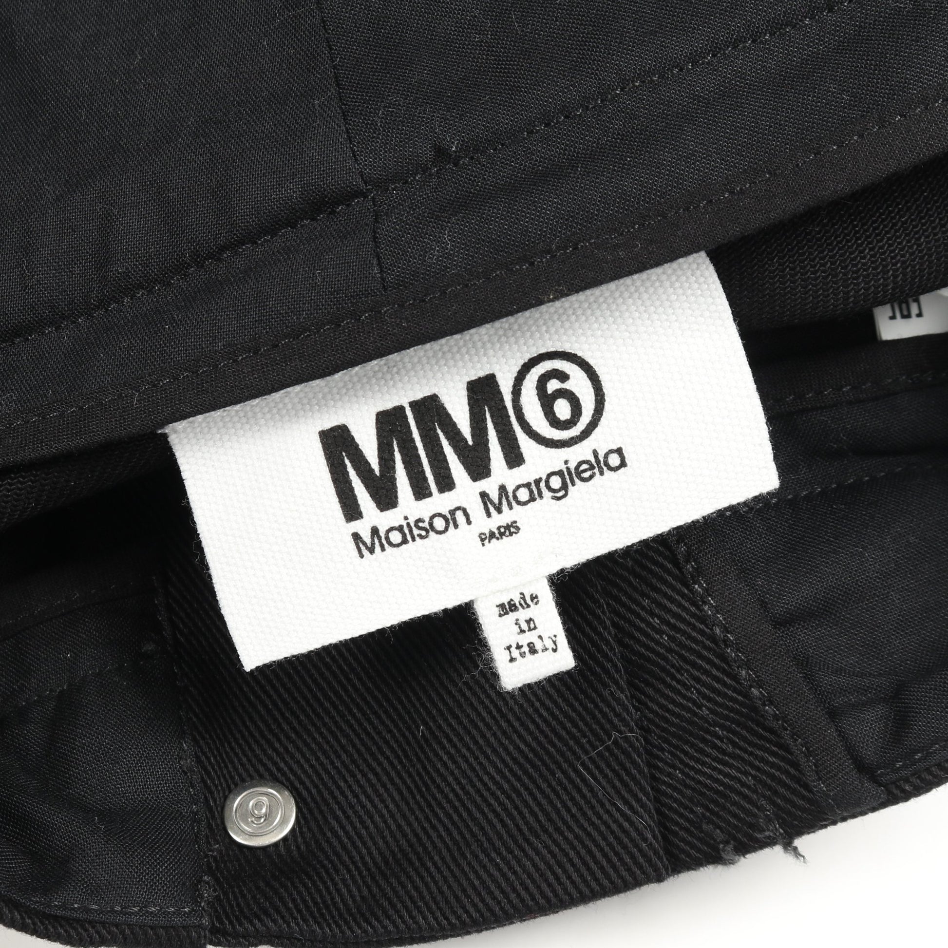 ワイド デニムパンツ コットン ブラック ボタンフライ エムエムシックスメゾンマルジェラ ボトムス MM6 MAISON MARGIELA
