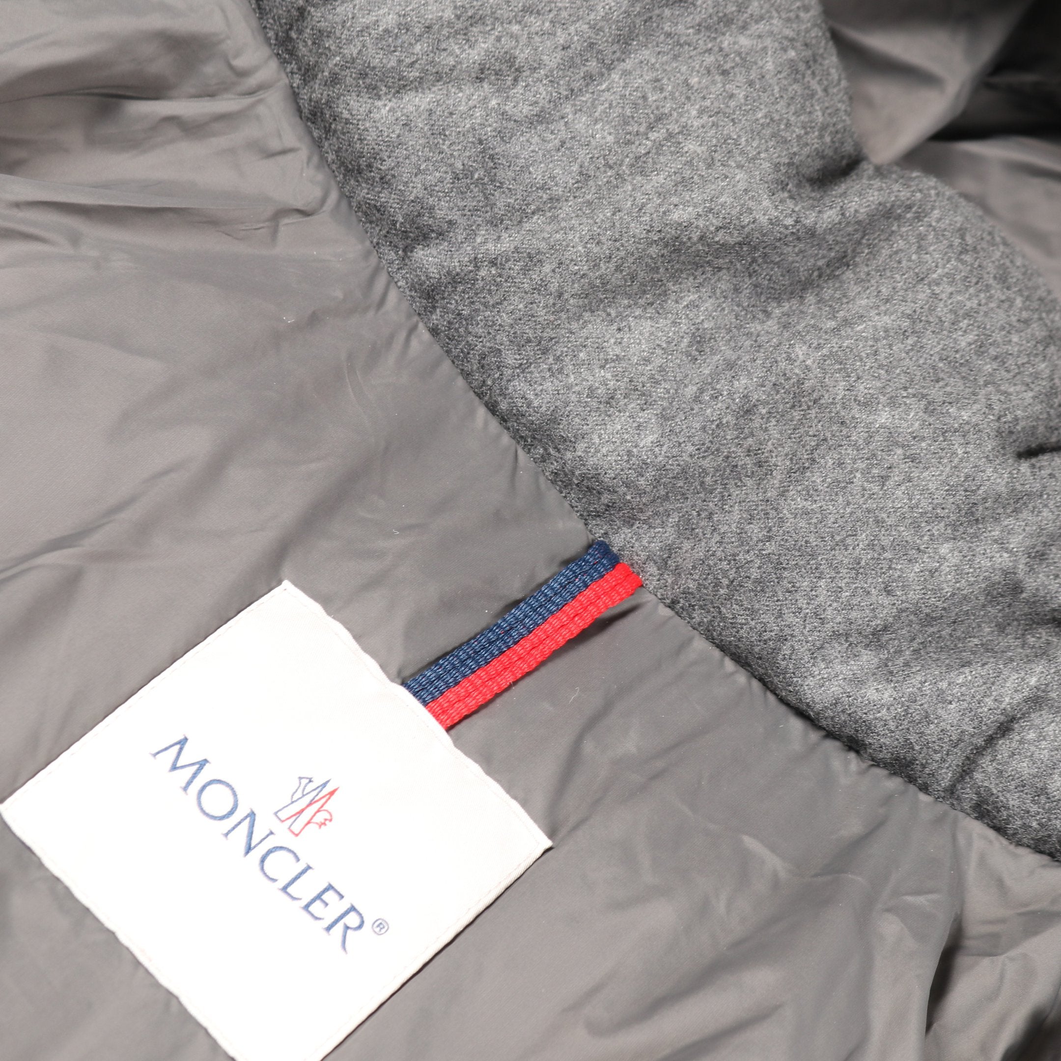 MONTGENEVRE モンジュネーヴル ダウンジャケット ウール グレー