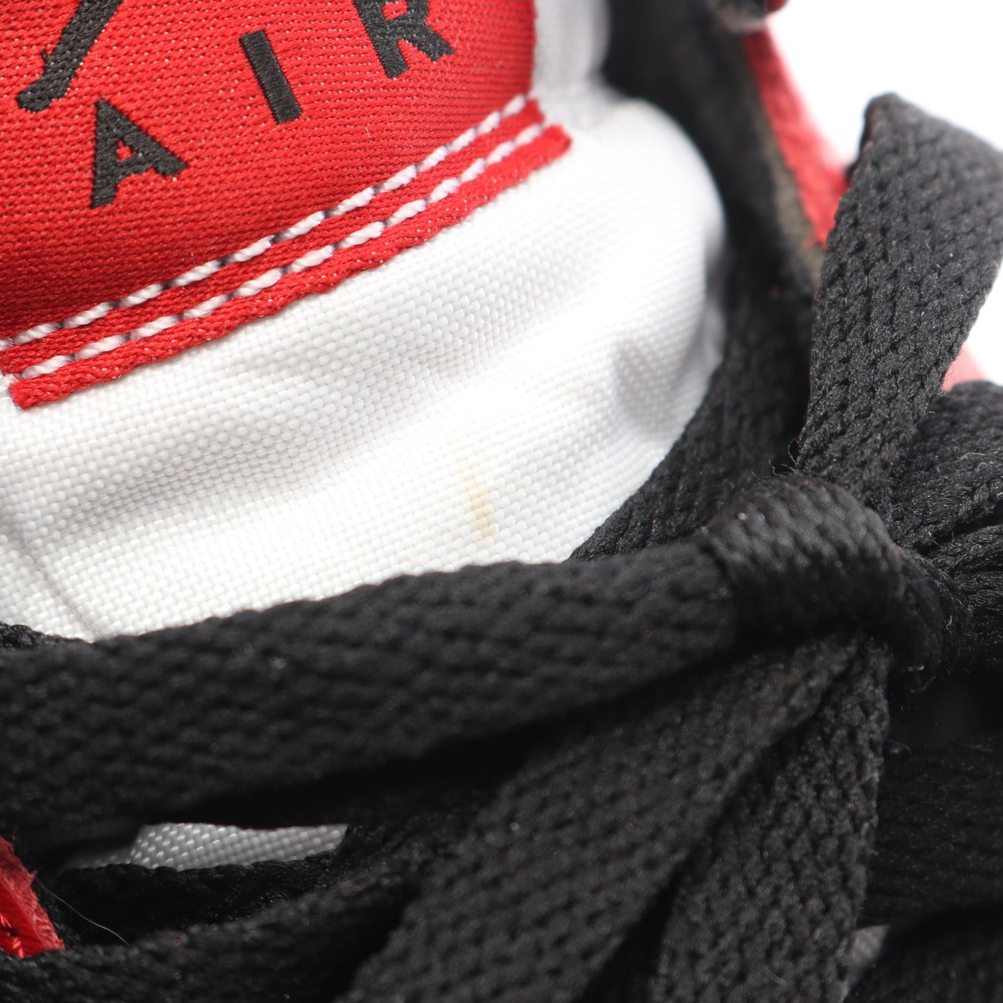 AIR JORDAN 1 MID GS CHICAGO キッズ ハイカットスニーカー レザー レッド ブラック ホワイト ナイキ シューズ NIKE