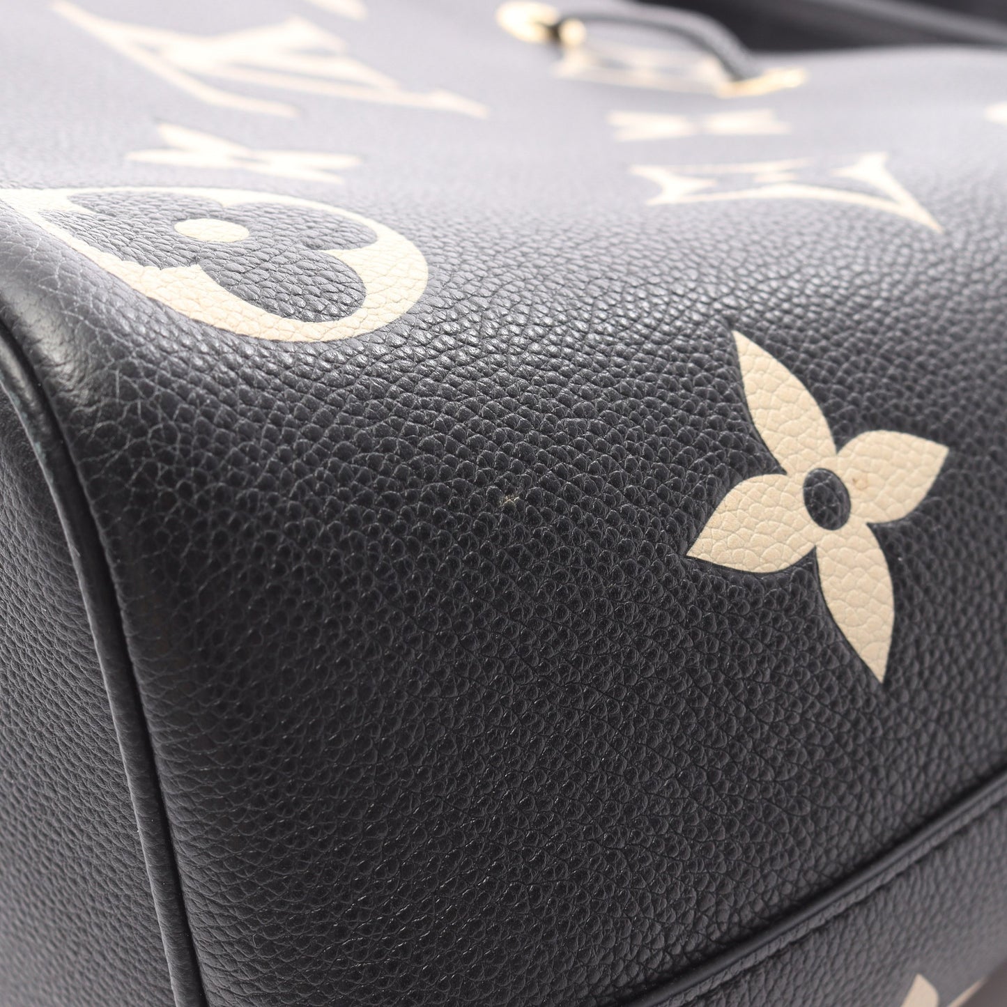 ネオノエMM バイカラー モノグラムアンプラント ハンドバッグ レザー ブラック ベージュ 2WAY ルイヴィトン バッグ LOUIS VUITTON