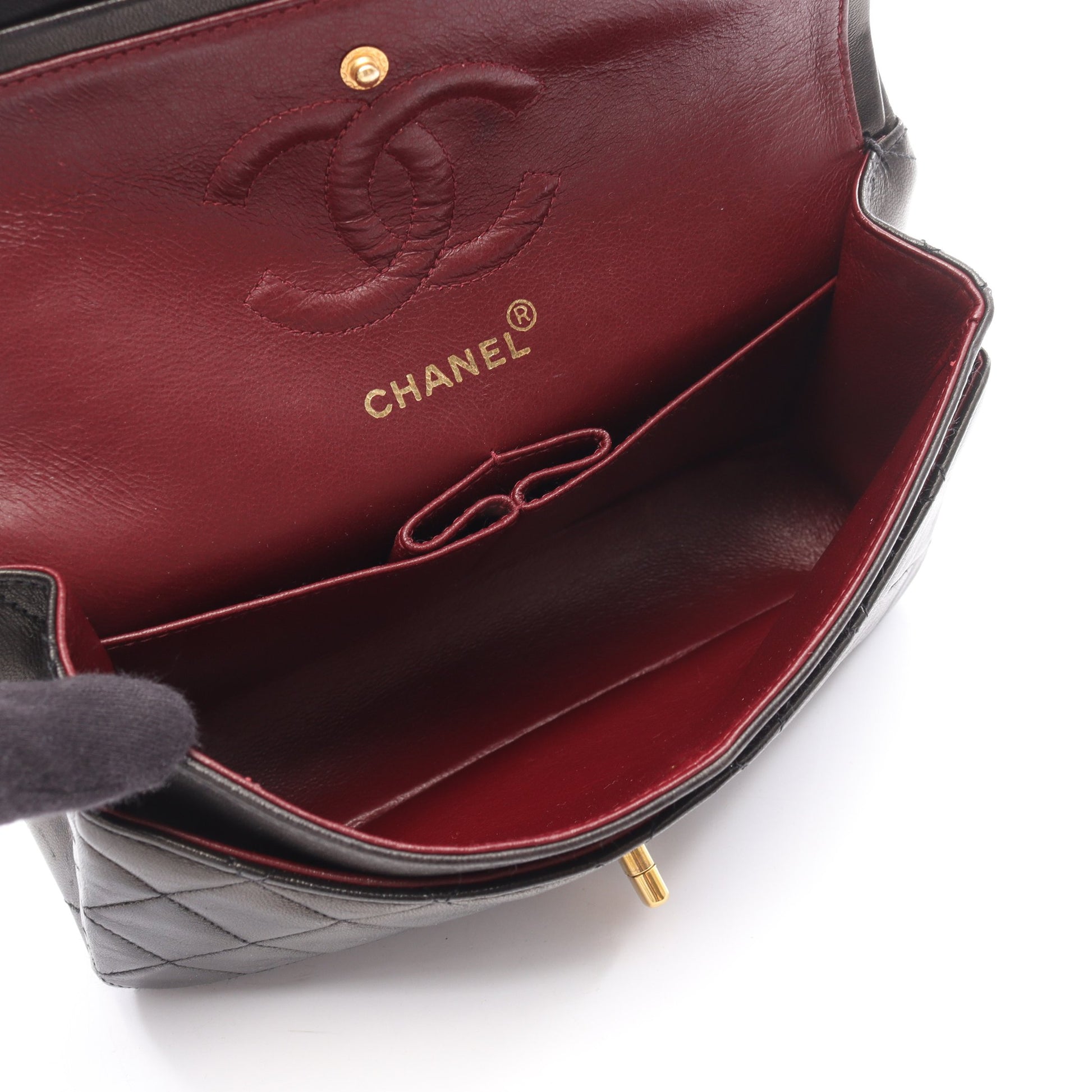 マトラッセ Wフラップ Wチェーンショルダーバッグ ラムスキン ブラック ゴールド金具 シャネル バッグ CHANEL