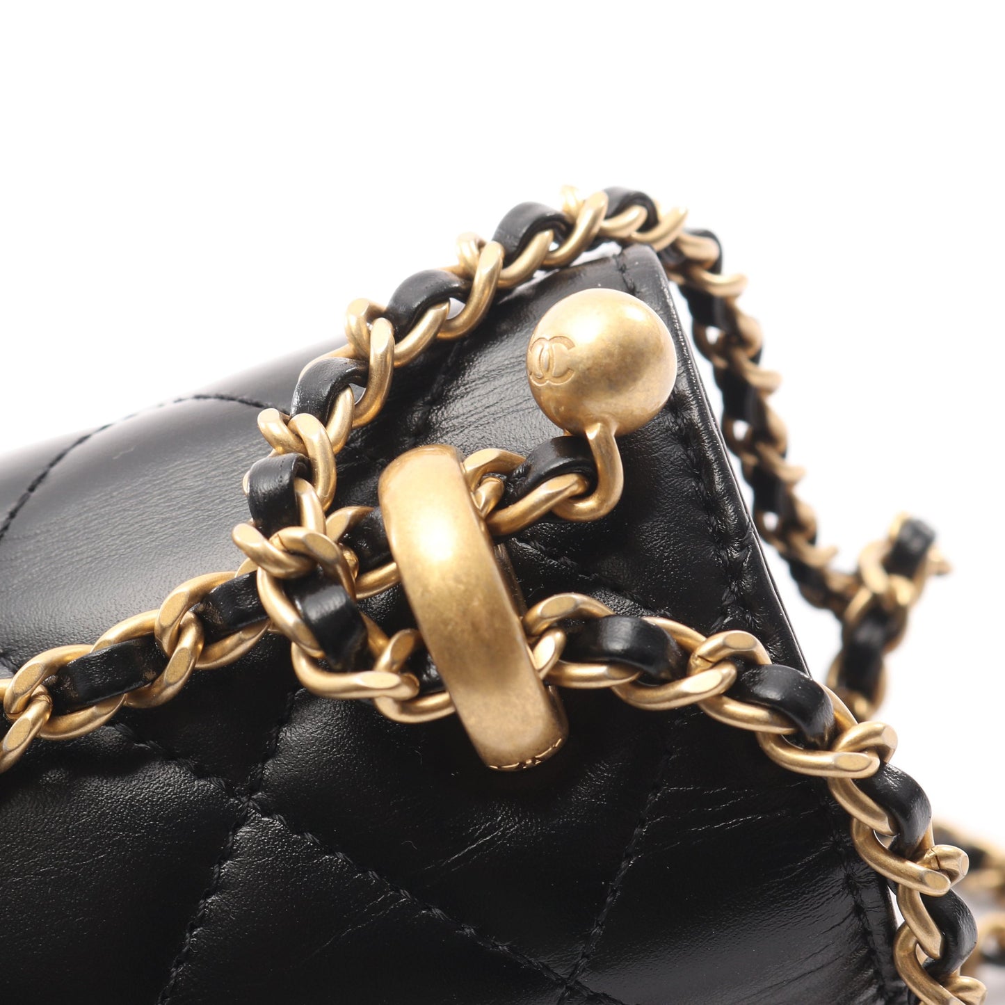 マトラッセ チェーンショルダーバッグ ラムスキン ブラック ゴールド金具 シャネル バッグ CHANEL