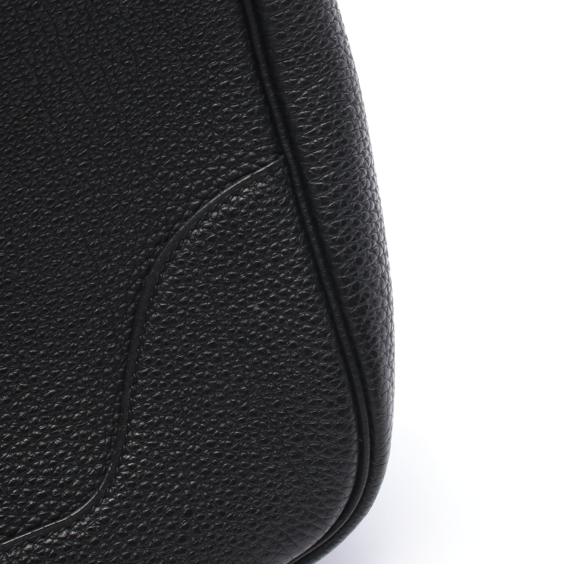 トリム31 ショルダーバッグ トゴ ブラック ゴールド金具 □G刻印 エルメス バッグ HERMES