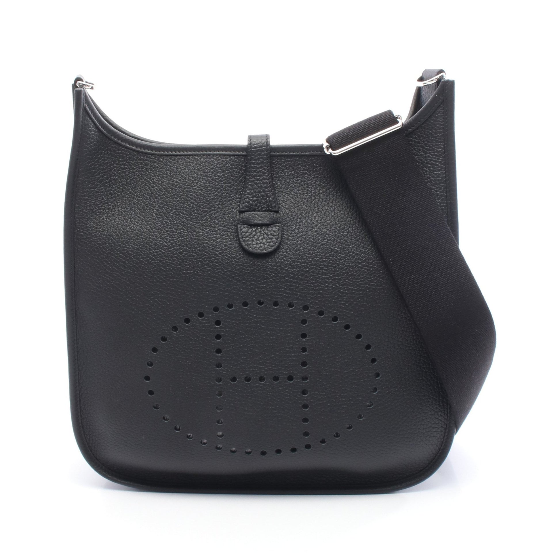 エヴリン 3 トロワ PM ショルダーバッグ トリヨンクレマンス ブラック シルバー金具 K刻印 エルメス バッグ HERMES