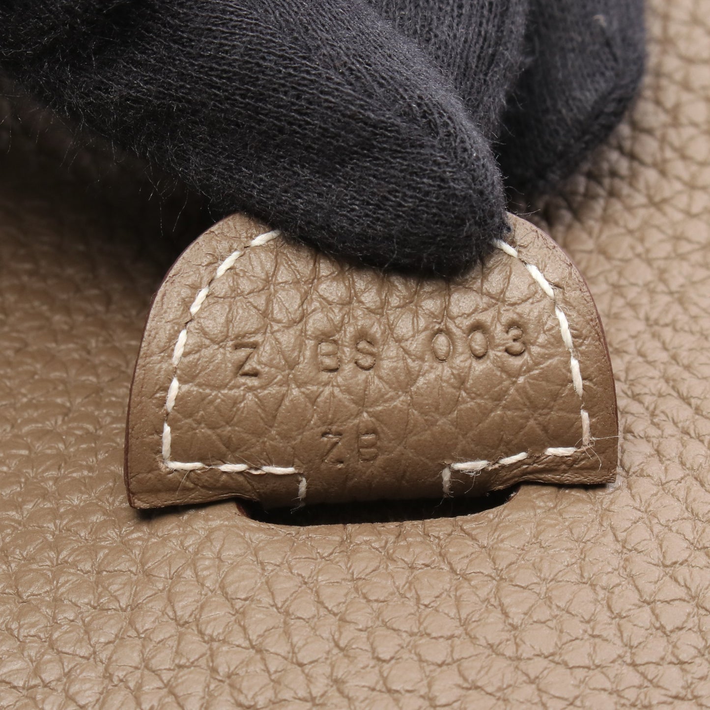 エヴリン 3 トロワ PM エトゥープ ショルダーバッグ トリヨンクレマンス グレーブラウン シルバー金具 Z刻印 エルメス バッグ HERMES