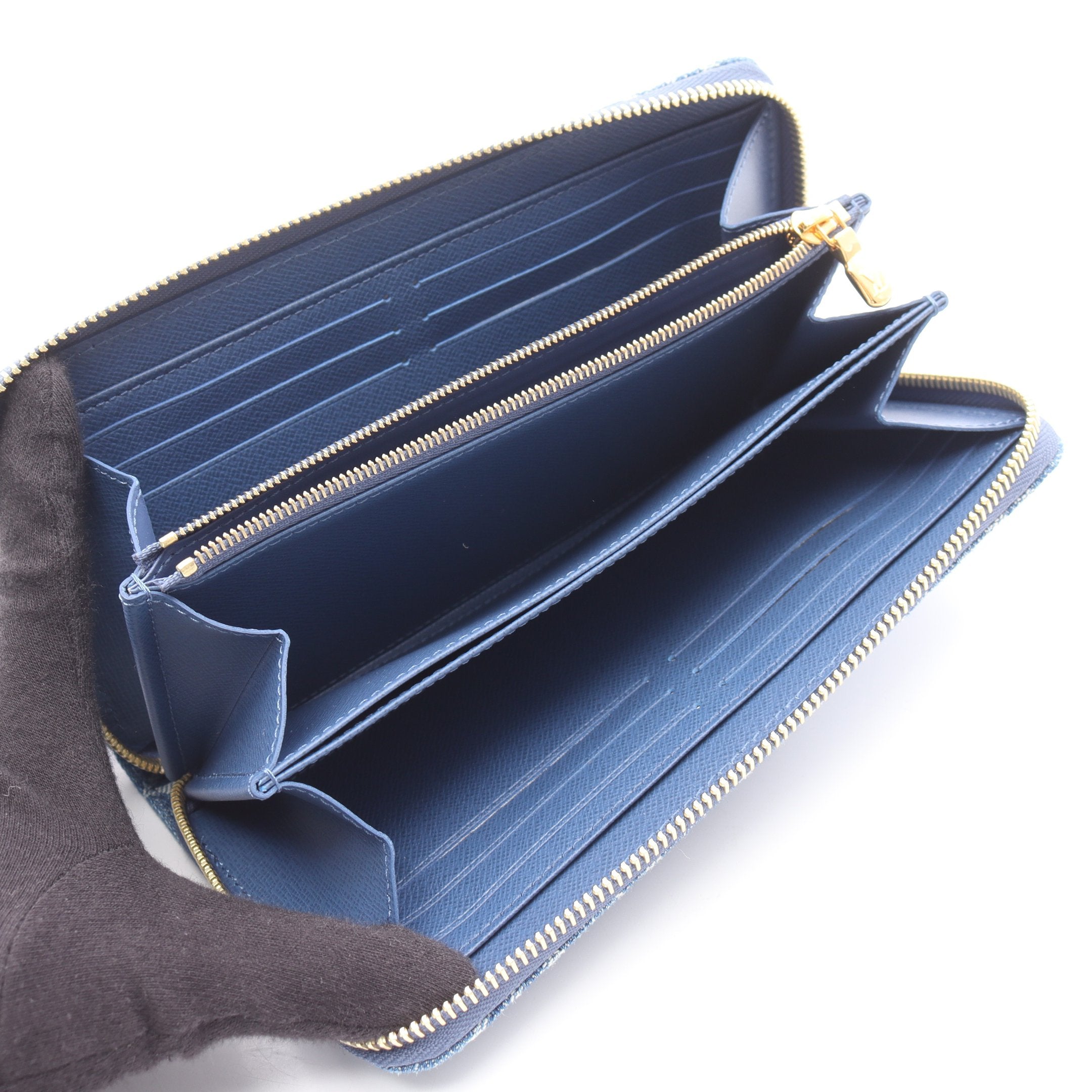 ジッピーウォレット LVリミックス モノグラムデニム ラウンド