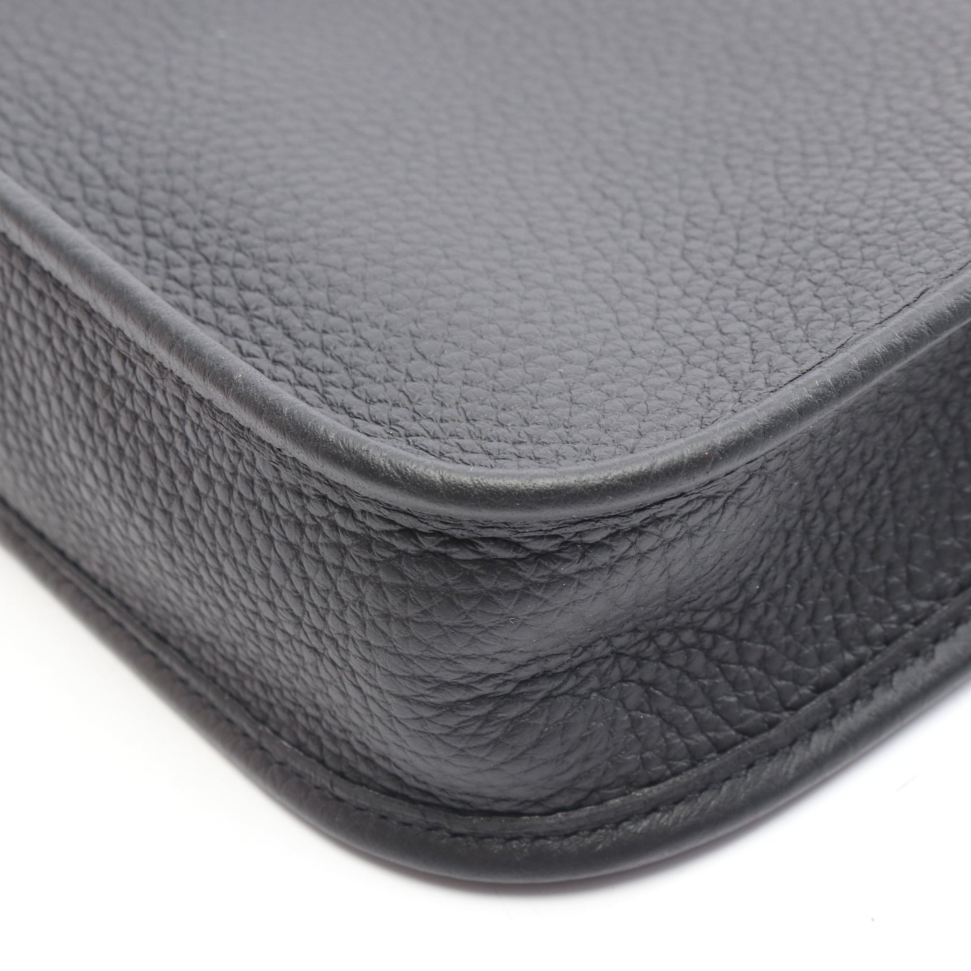 エヴリンTPM ショルダーバッグ トリヨンクレマンス ブラック ゴールド金具 K刻印 エルメス バッグ HERMES
