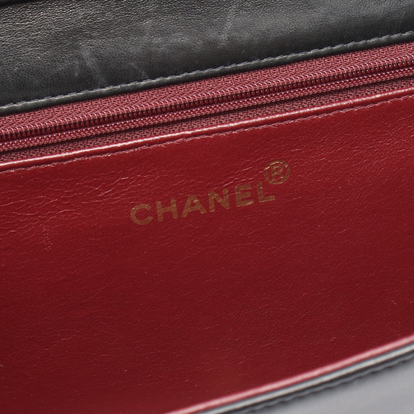 マトラッセ フルフラップ チェーンショルダーバッグ ラムスキン ブラック ゴールド金具 シャネル バッグ CHANEL