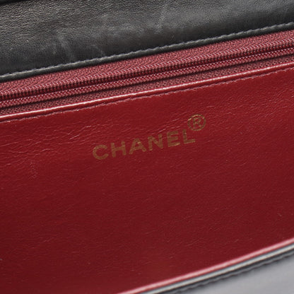 マトラッセ フルフラップ チェーンショルダーバッグ ラムスキン ブラック ゴールド金具 シャネル バッグ CHANEL
