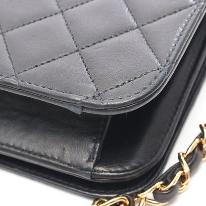 マトラッセ フルフラップ チェーンショルダーバッグ ラムスキン ブラック ゴールド金具 シャネル バッグ CHANEL