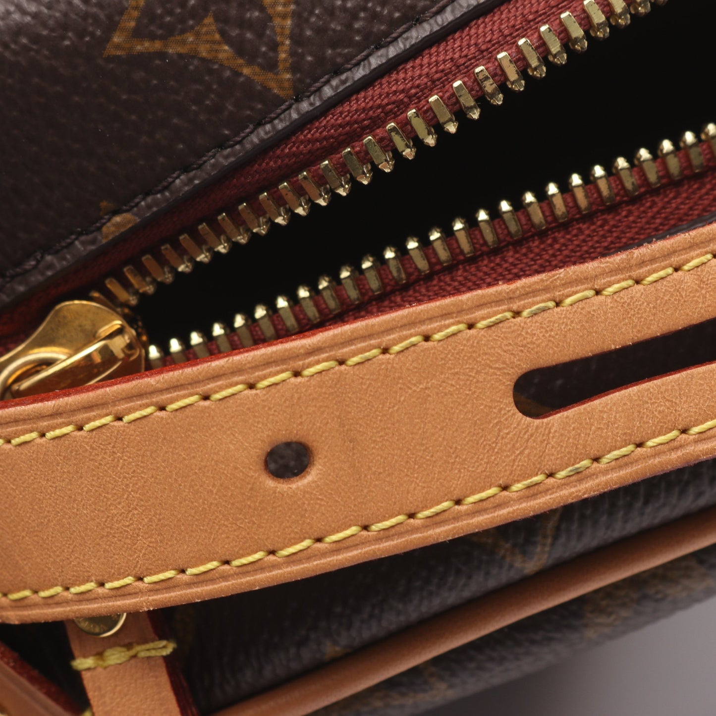 ボワット シャポー スープルPM モノグラム ショルダーバッグ PVC レザー ブラウン ルイヴィトン バッグ LOUIS VUITTON