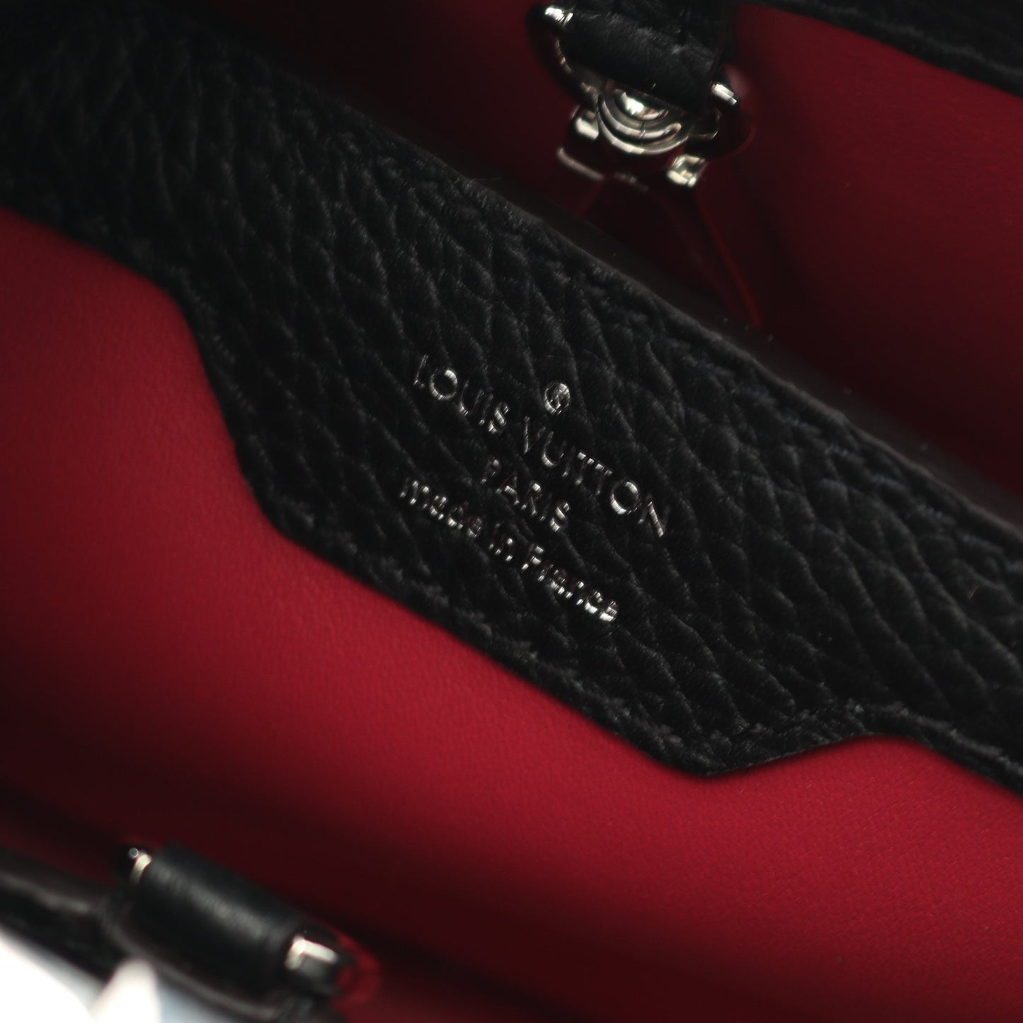カプシーヌBB ハンドバッグ レザー ブラック 2WAY ルイヴィトン バッグ LOUIS VUITTON