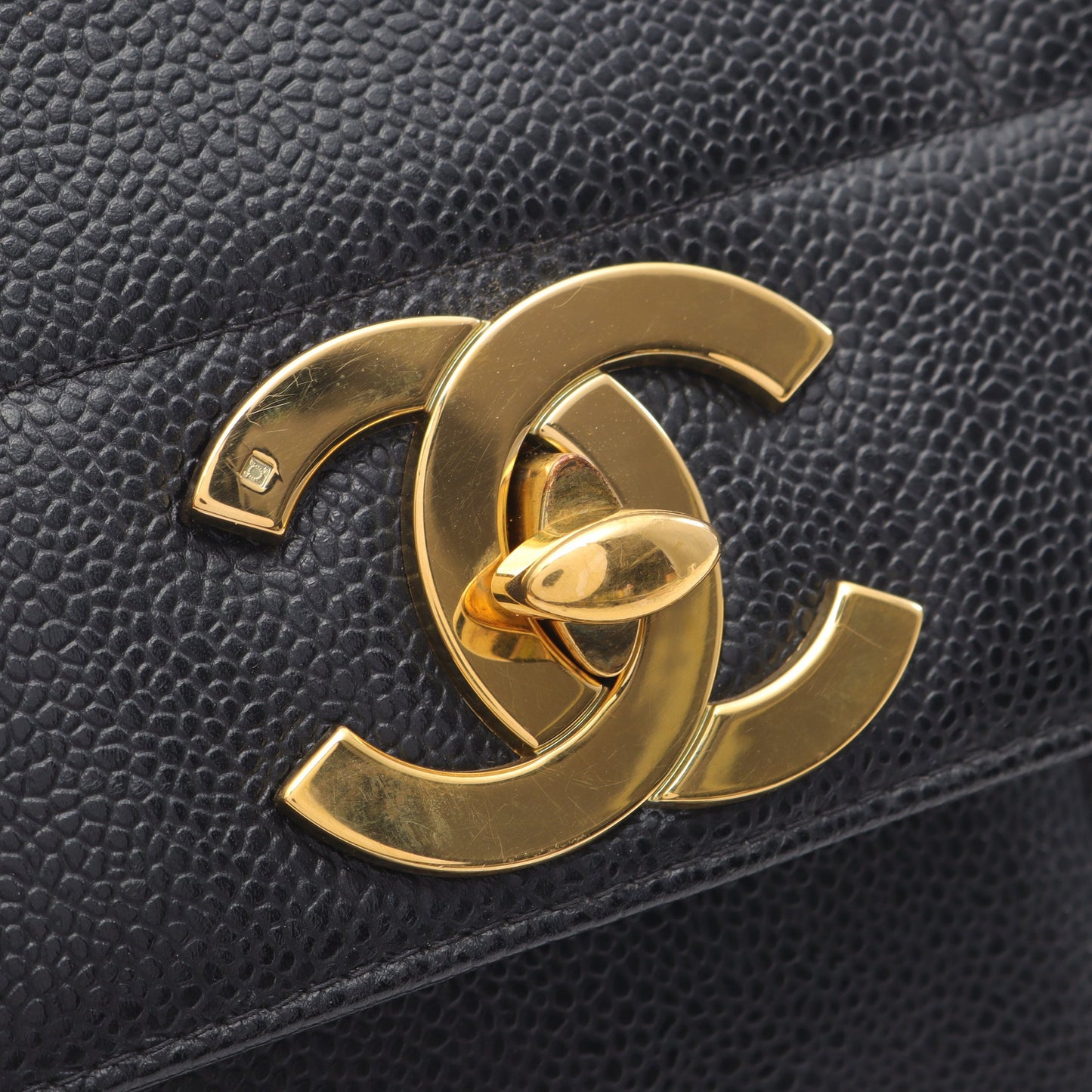 マドモアゼル ハンドバッグ キャビアスキン ブラック ゴールド金具 シャネル バッグ CHANEL